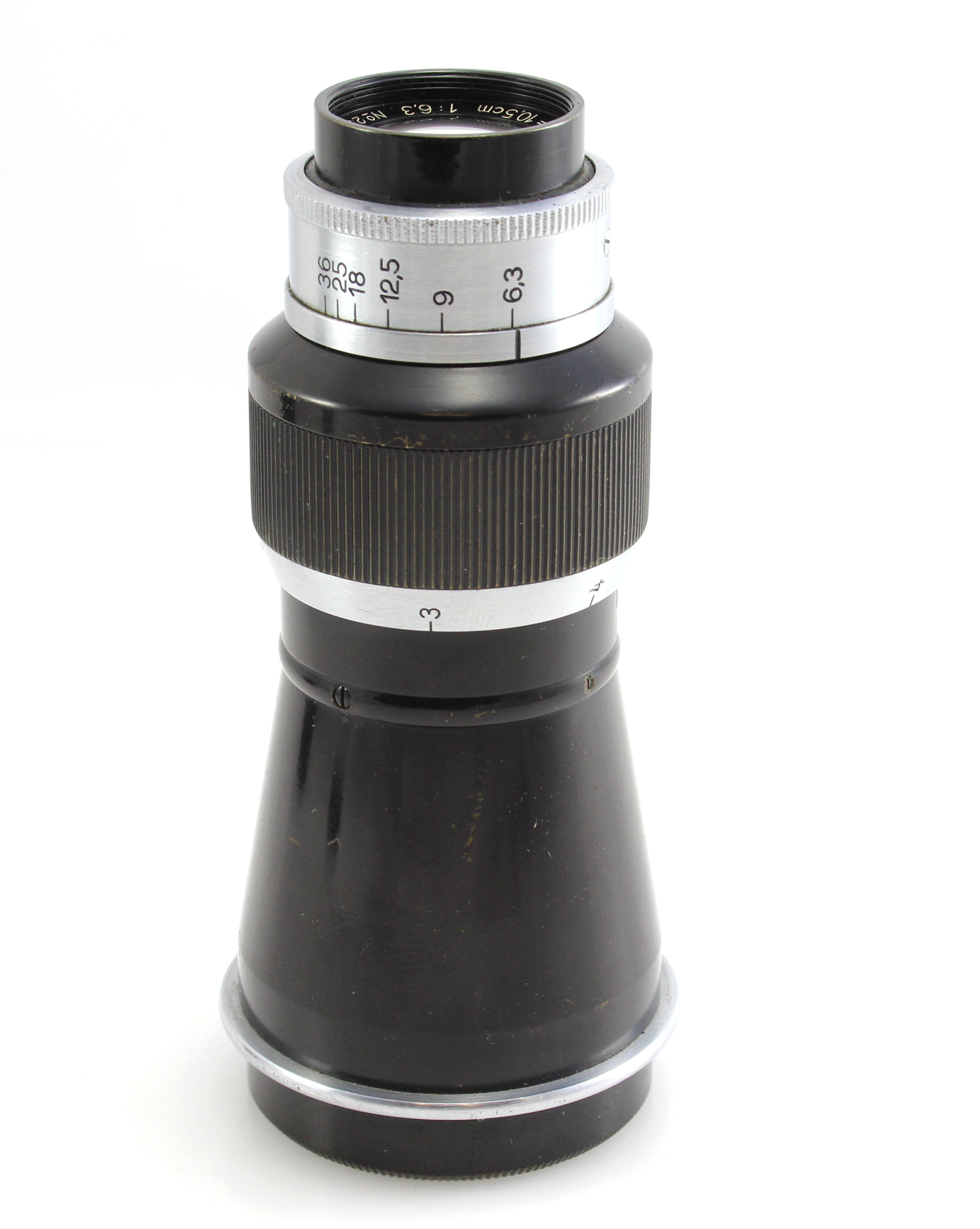 Leica 10.5cm F6.3 'Mountain' Elmar Lens for Leica L39 Screw Mount. Inc. Caps and Hood - Image 4