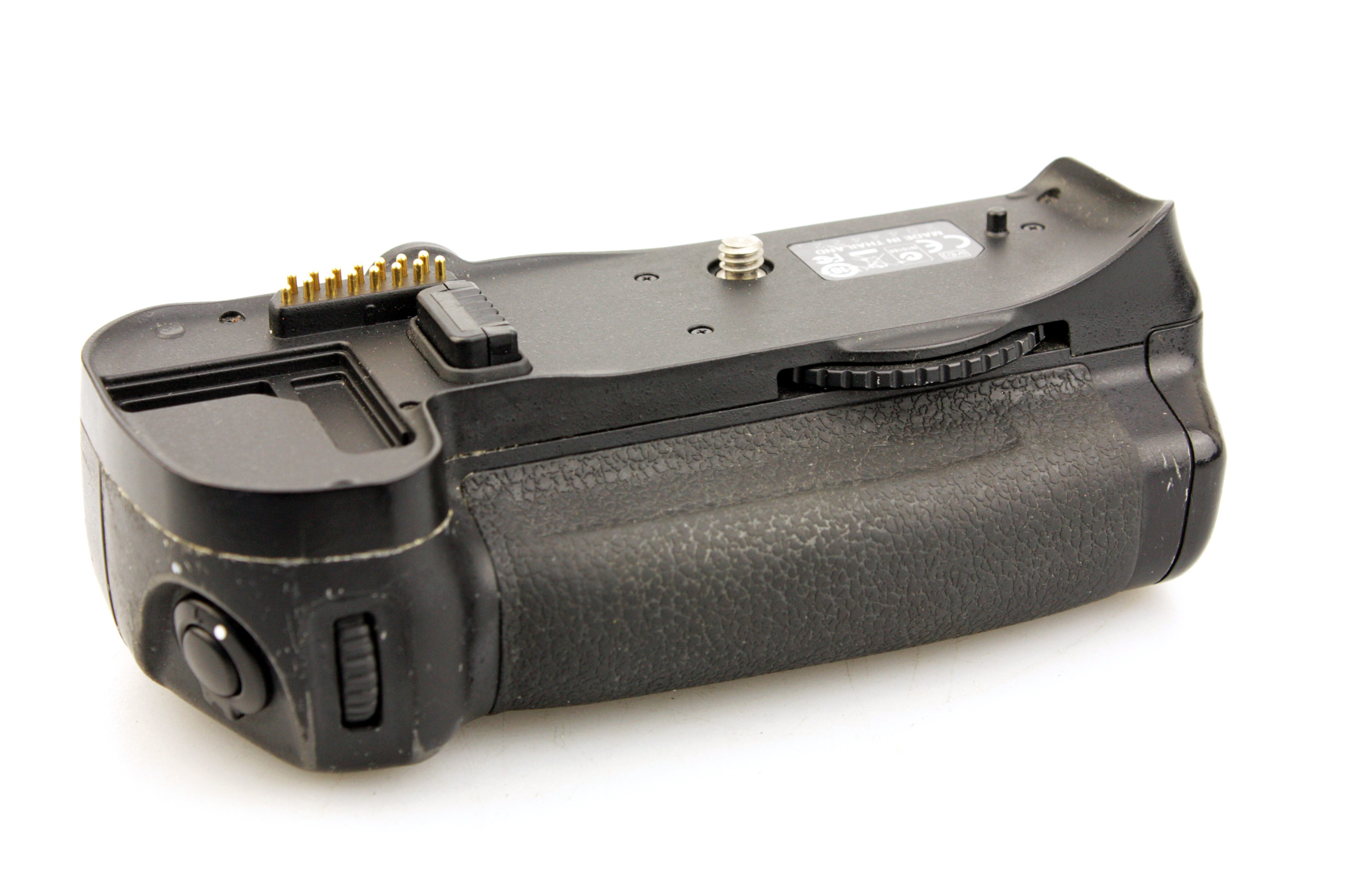 Nikon MB-D10 Battery Grip for Nikon D300, D300s, D700 Cameras + MS-D10EN Insert