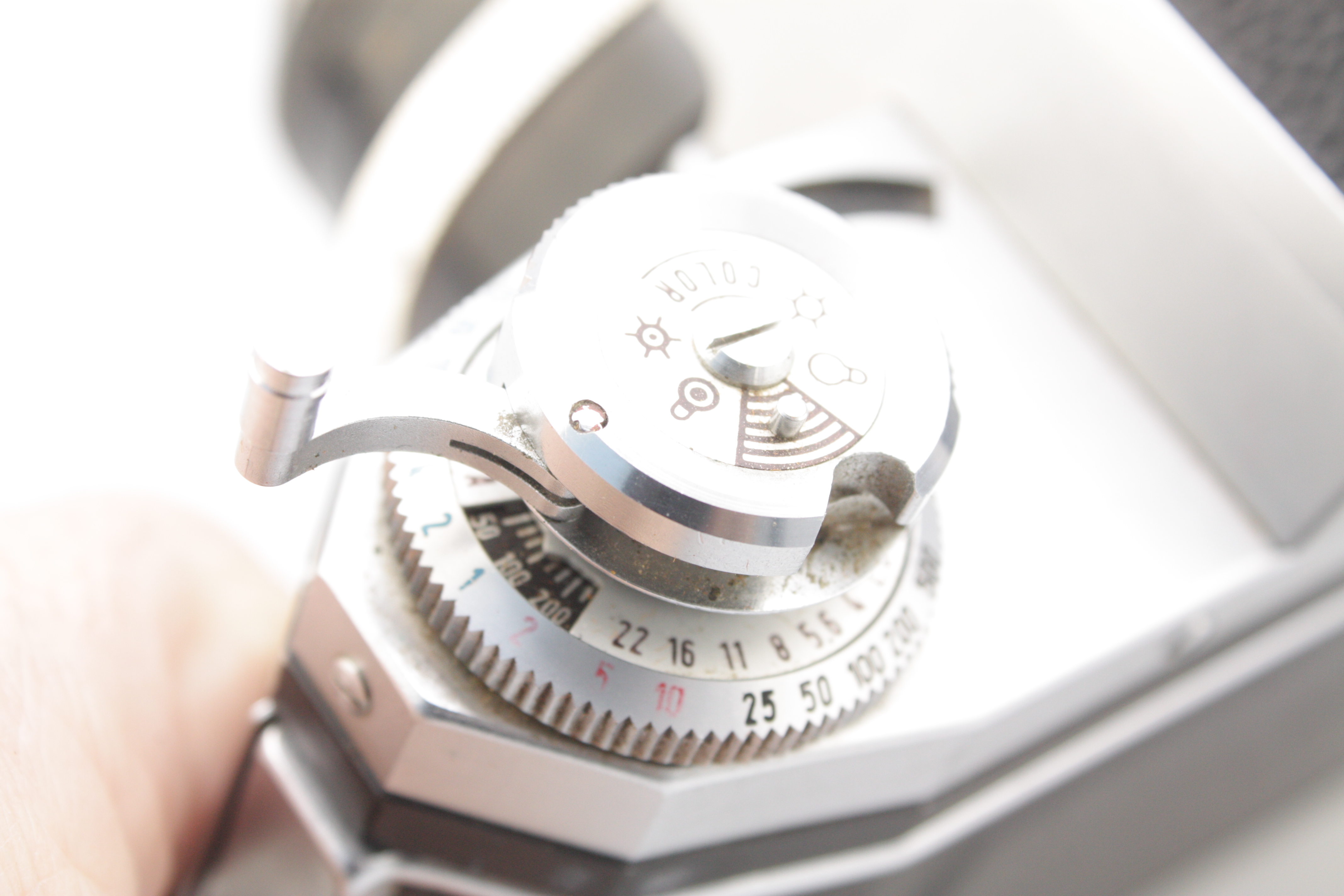 Pentacon PRAKTICA IVB 50mm f/2.8 Tessar & Leather Case - Image 7