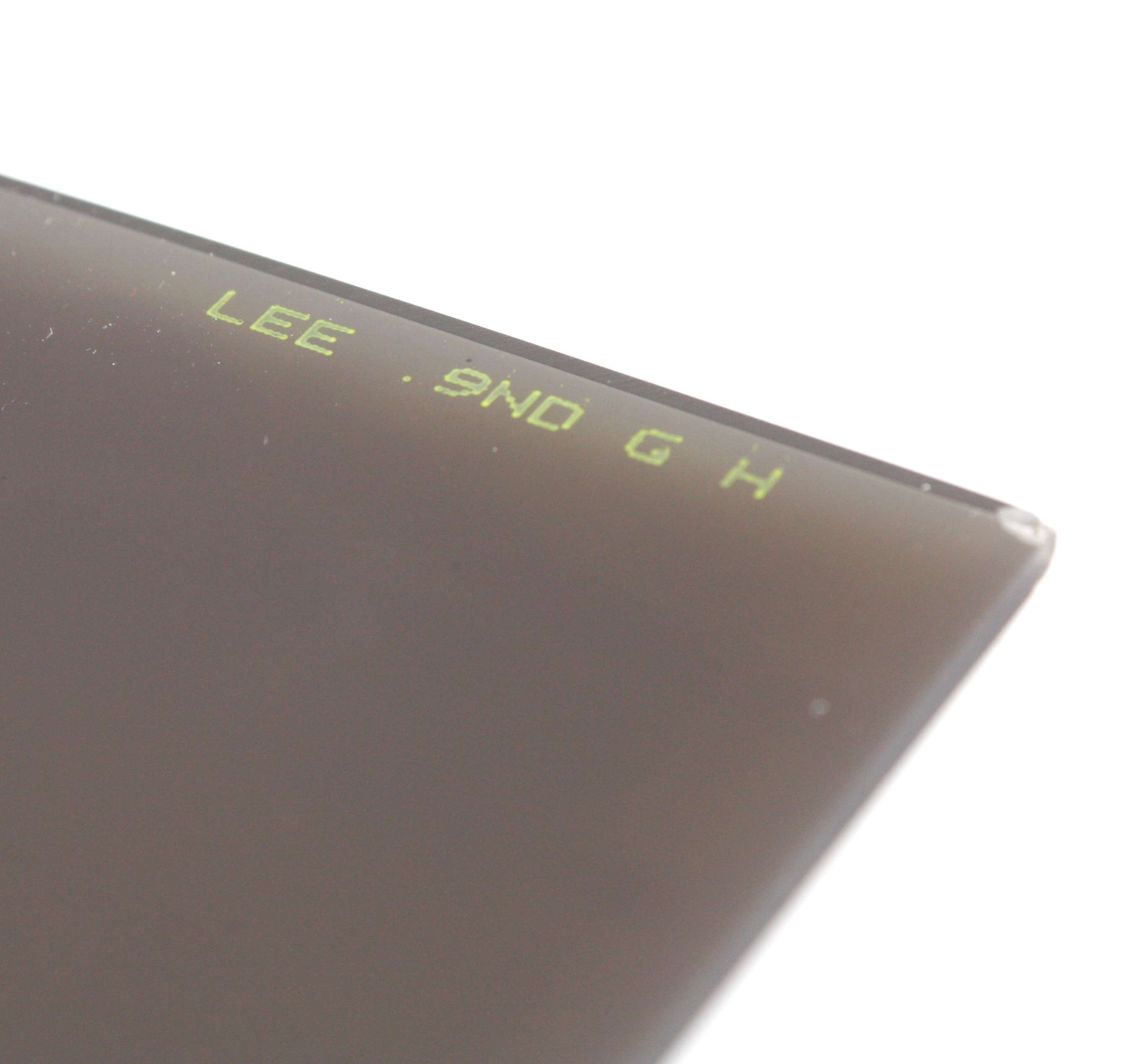Lee Filters 0.9ND Grad Hard 100x150mm Filter with Case - Image 3