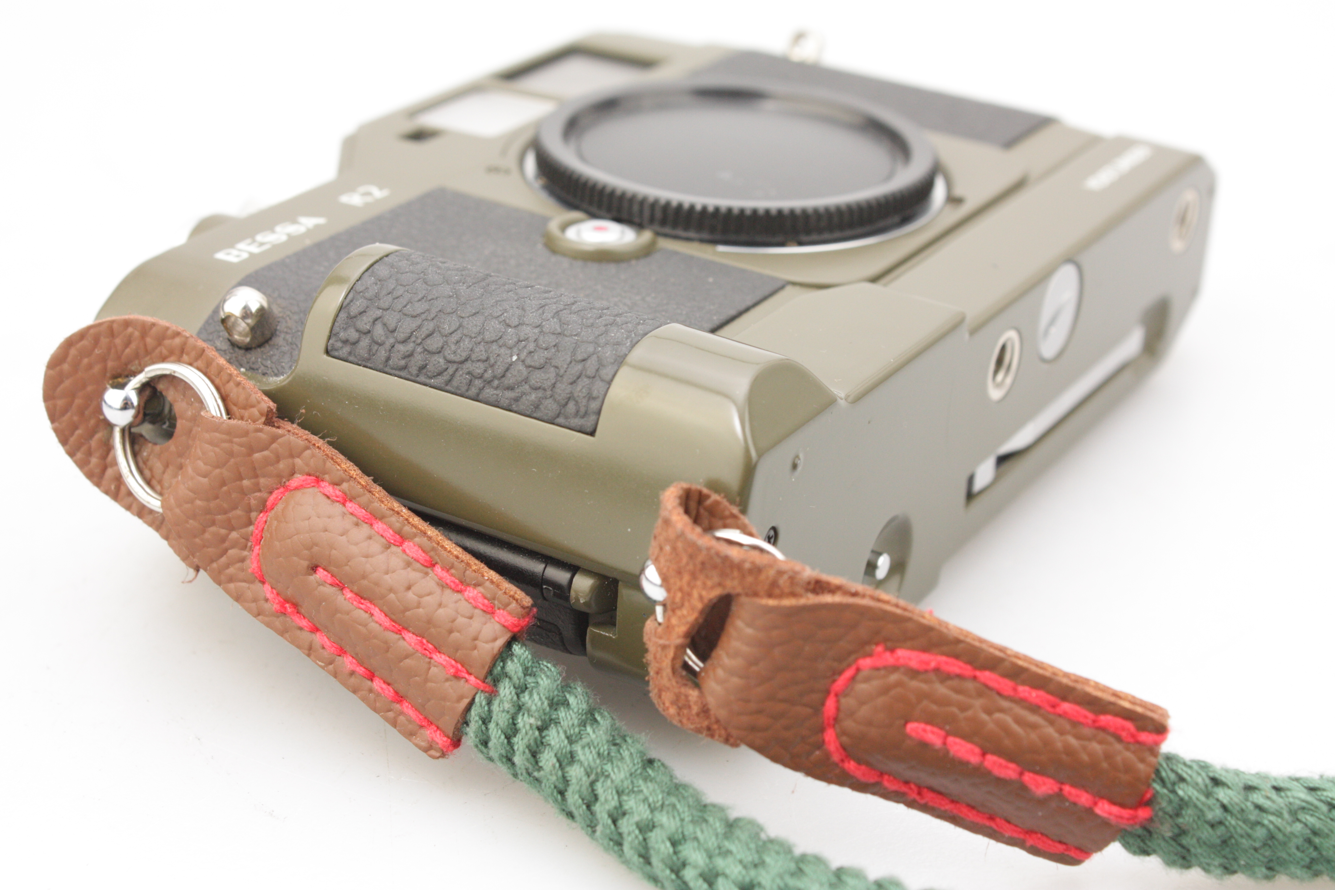 Voigtlander Bessa R2 (Olive) 35mm Rangefinder Camera -Boxed – with