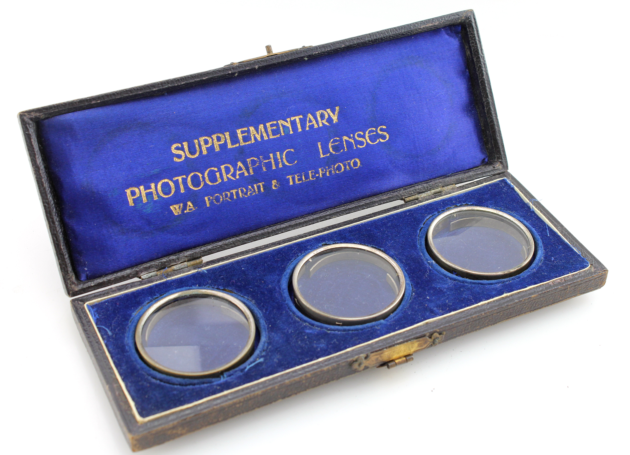 A Nice Set Of 3 Vintage A36 Push Fit Supplementary Lenses, Original Case - Image 2