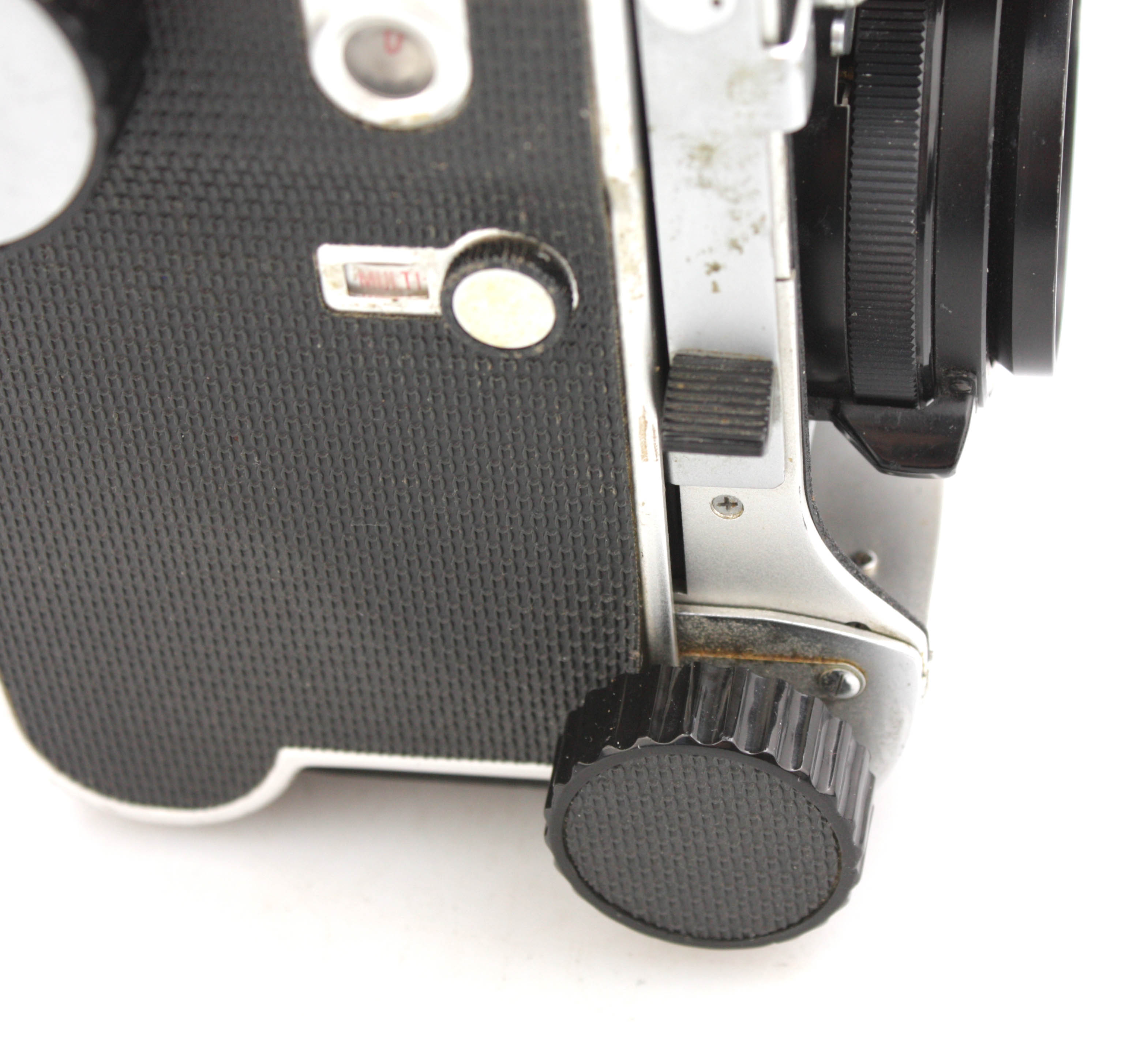 Mamiya C220 TLR Medium Format Camera 80mm f/2.8 Lens (Blue Dot) w/ cap & strap - Image 8