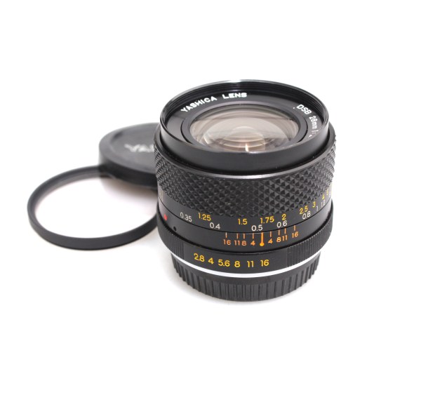 Yashica ML 28mm f/2.8 Prime Lens - Yashica / Contax C/Y Mount