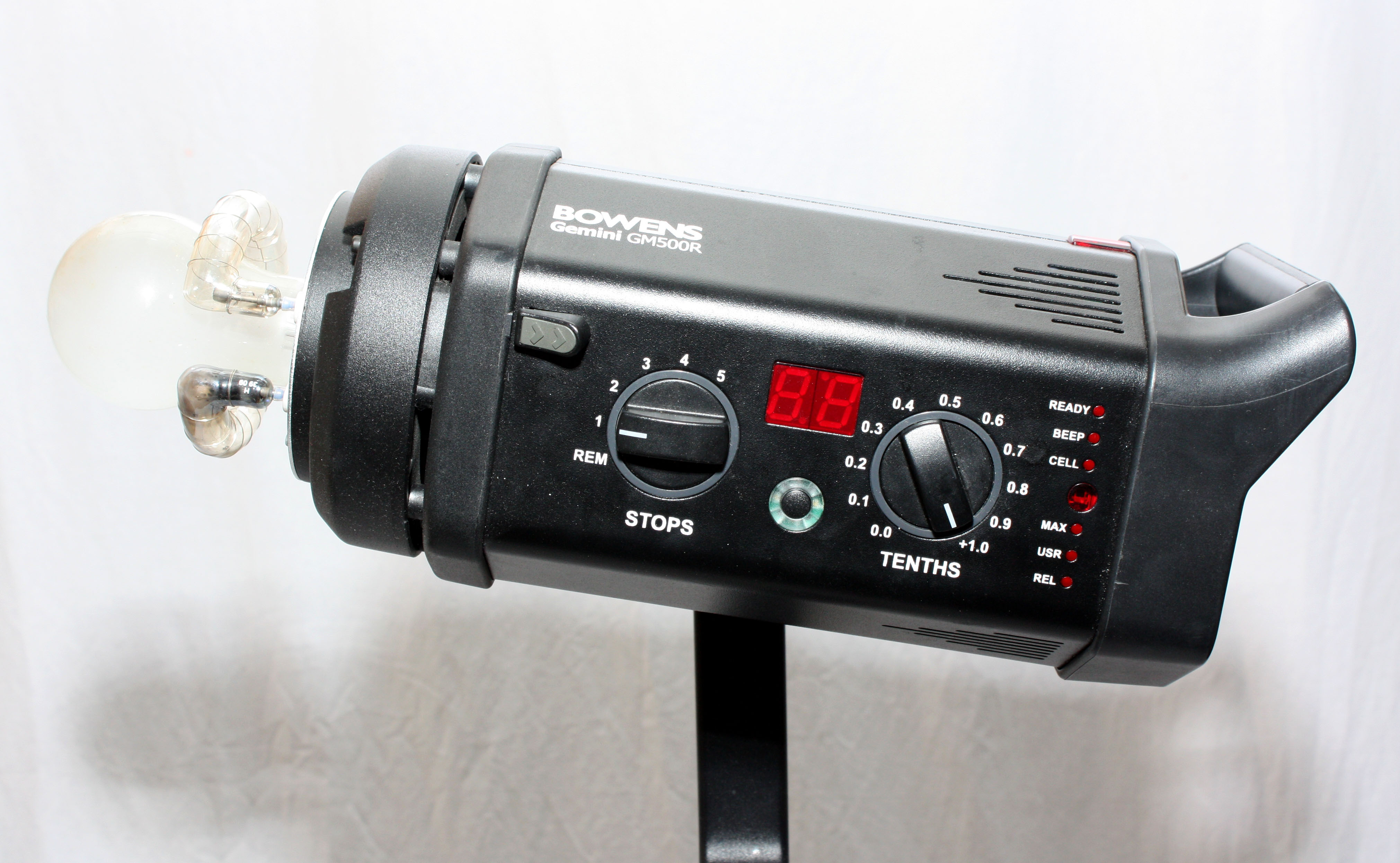 Bowens Gemini GM500R Studio Flash Head with cap & power lead - Image 5