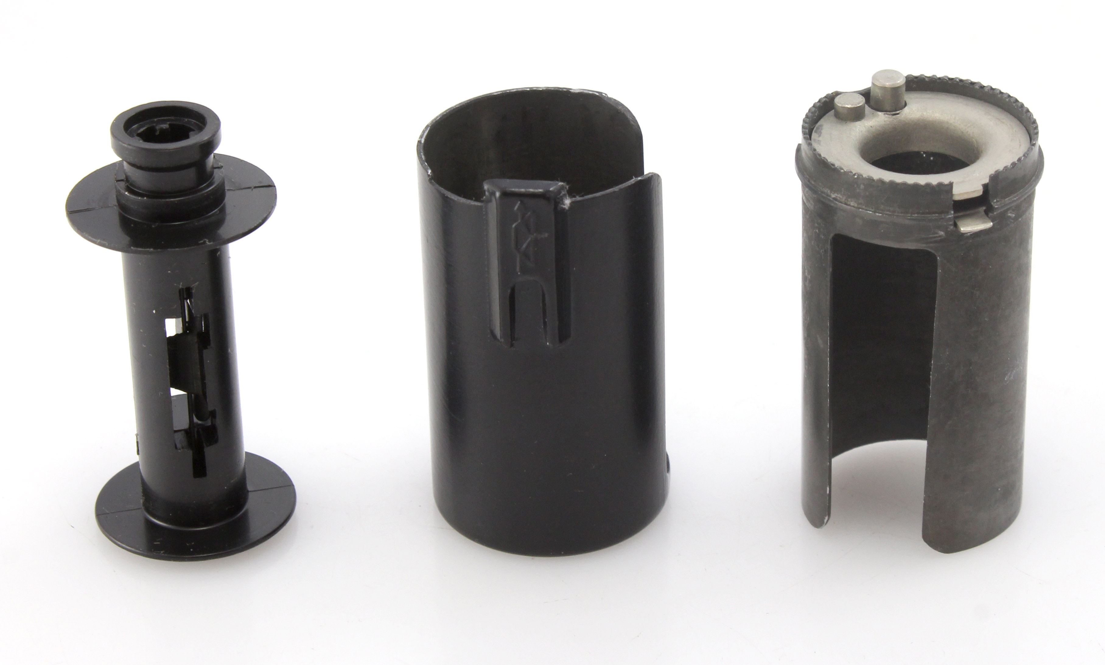 Russian USSR KMZ Universal 35mm Film Cassette - great condition - Image 3