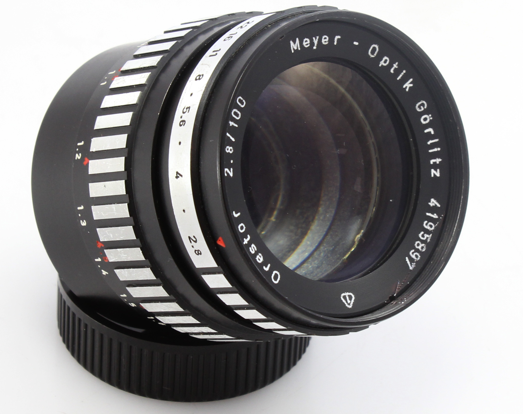 Meyer-Optik Gorlitz Orestor 100mm f2.8 Portrait Lens – M42 Mount