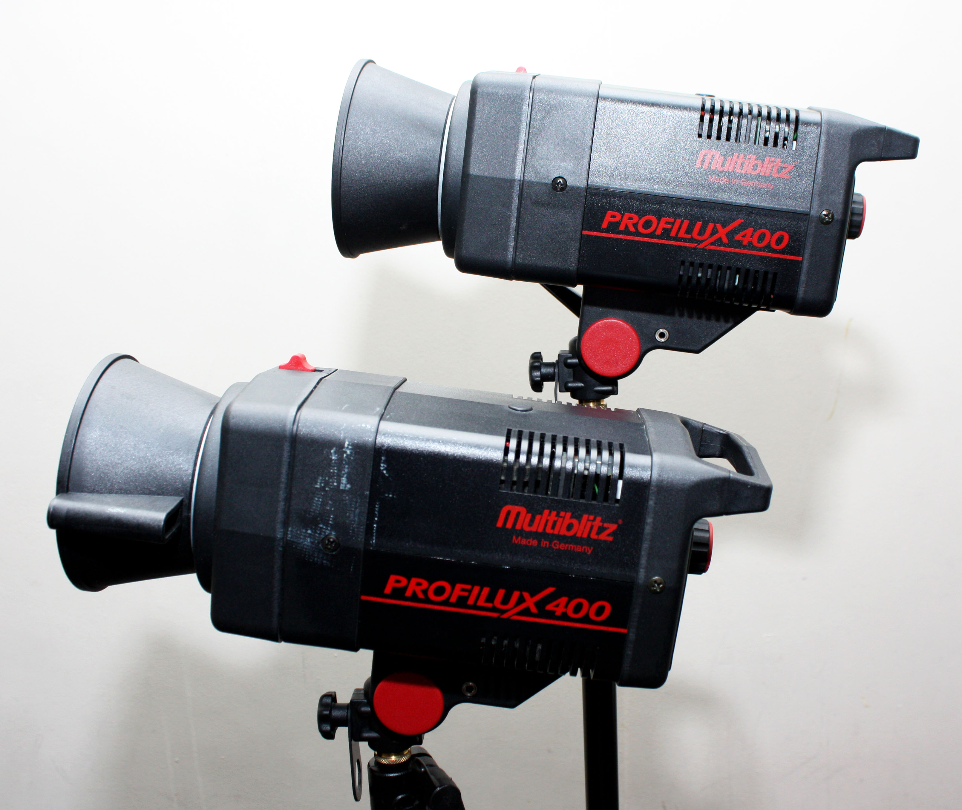 Multiblitz Profilux 400 2-Head Twin Brolly Flash Kit in Case w/ radio trigger set - Image 7