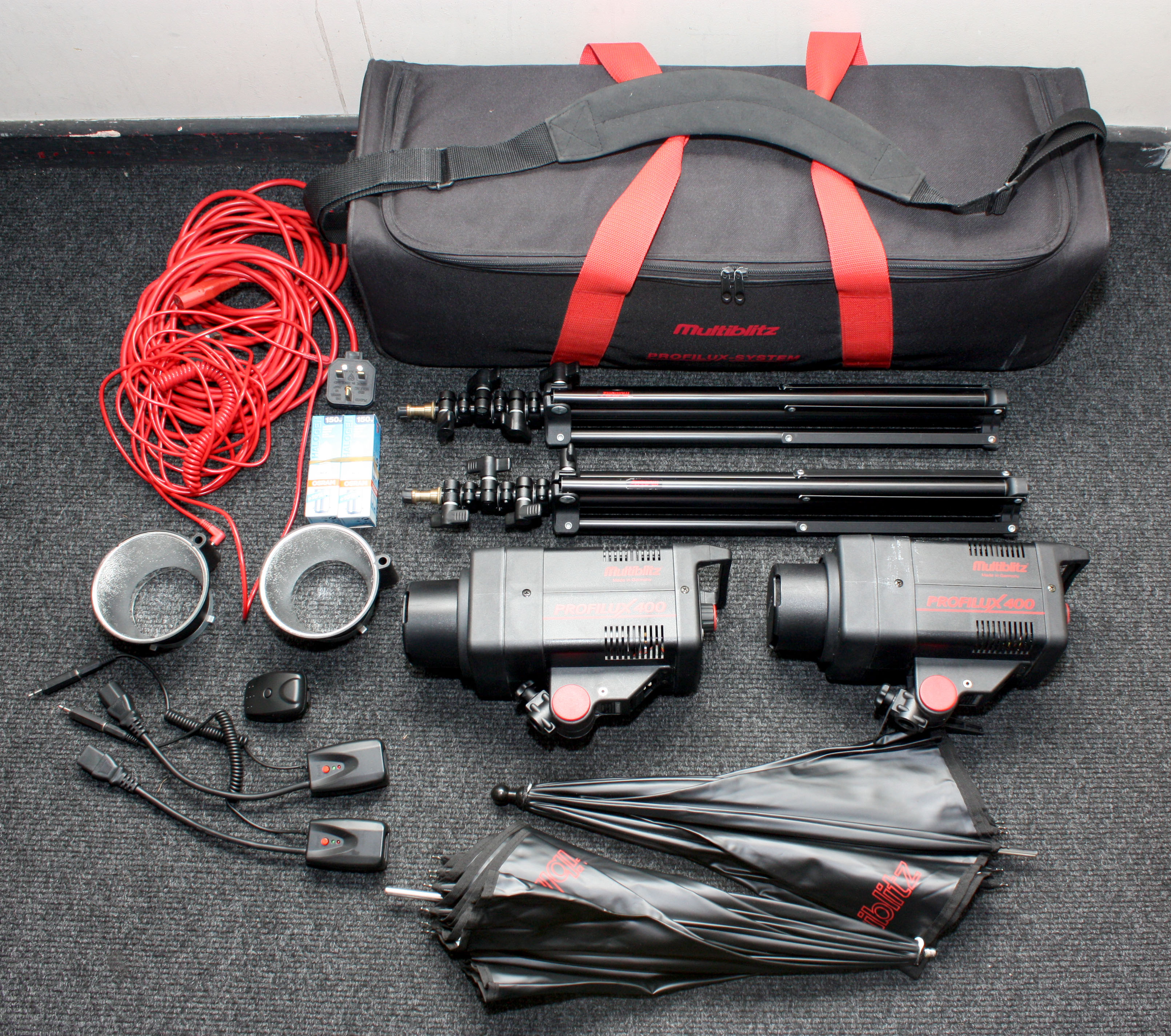 Multiblitz Profilux 400 2-Head Twin Brolly Flash Kit in Case w/ radio trigger set - Image 4