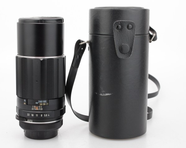 Pentax SMC 200mm f/4 Telephoto Prime Lens, w/ Leather Case & Metal Lens Hood - Pentax Screw Mount M42