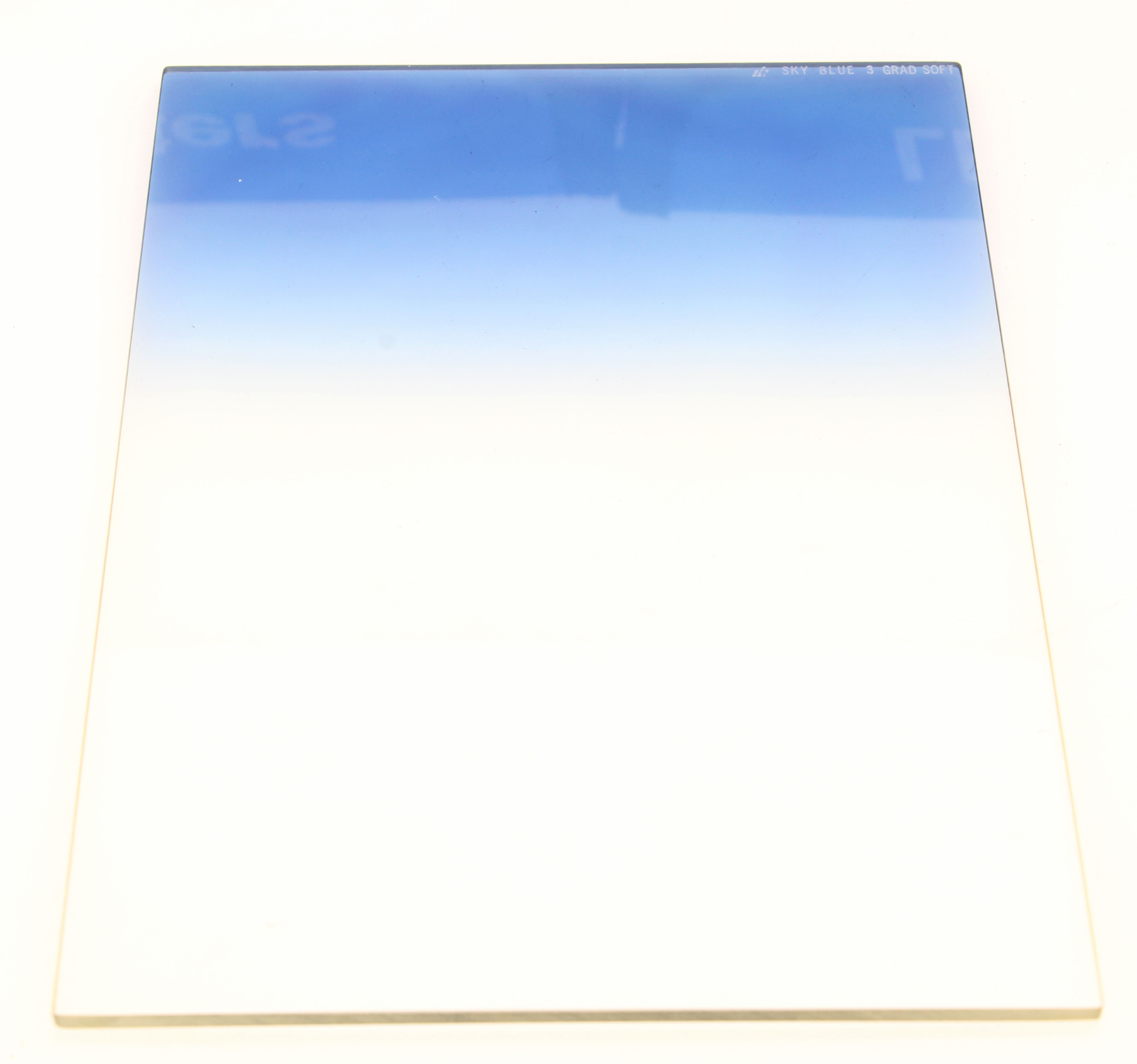 Lee Filters Sky Blue 3 Grad Soft & Sky Blue 5 Grad Hard 100x150mm Set - Image 2