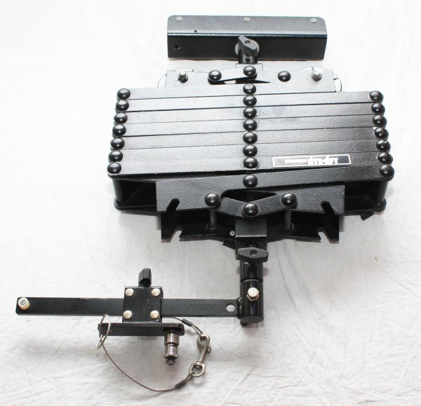 Bowens Hi-Glide 2m Litelift Pantograph Inc. 6 Wheel Carriage, Springs 1+2, Gravity Bar