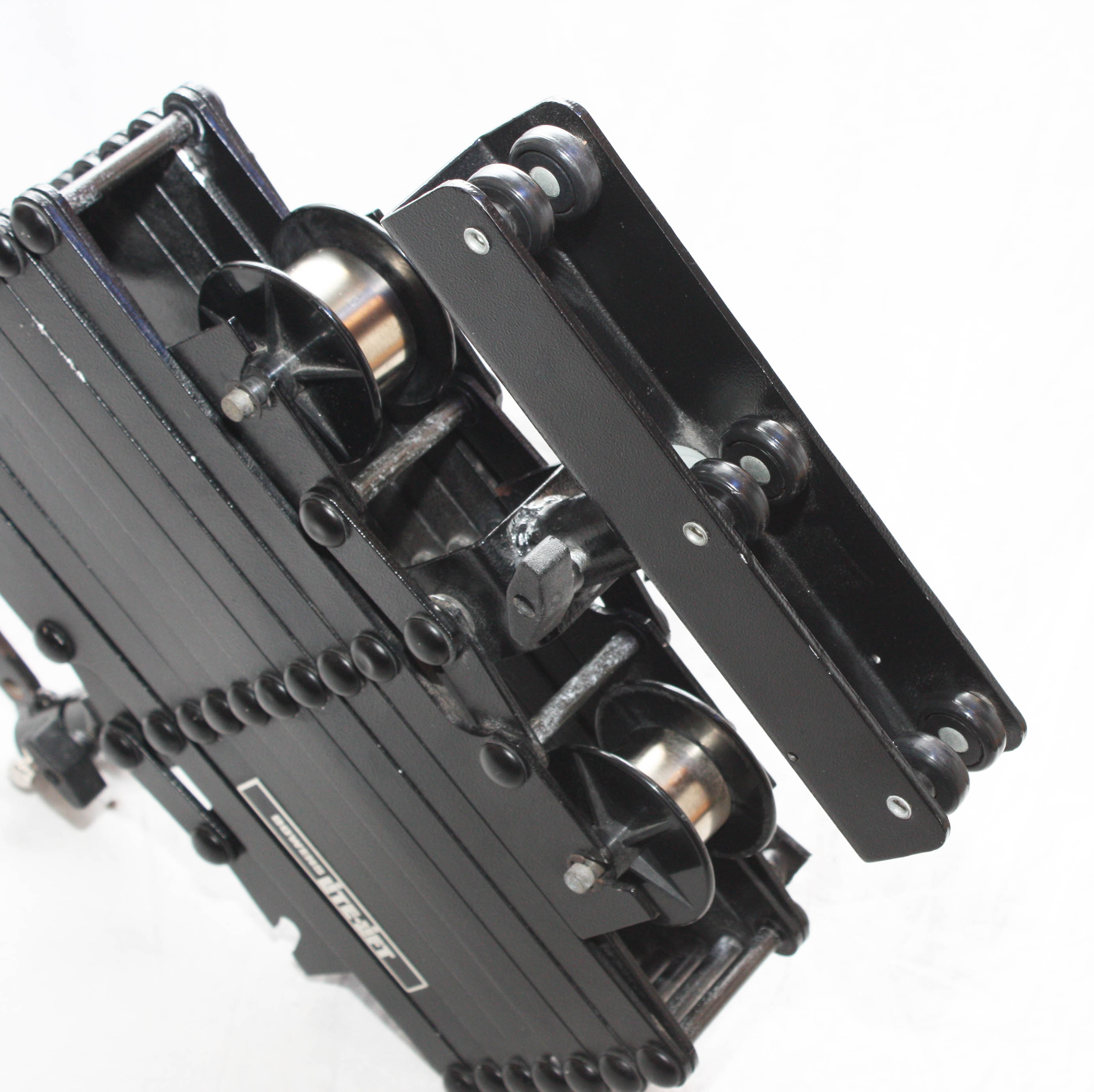 Bowens Hi-Glide 2m Litelift Pantograph Inc. 6 Wheel Carriage, Springs 1+2, Gravity Bar - Image 3