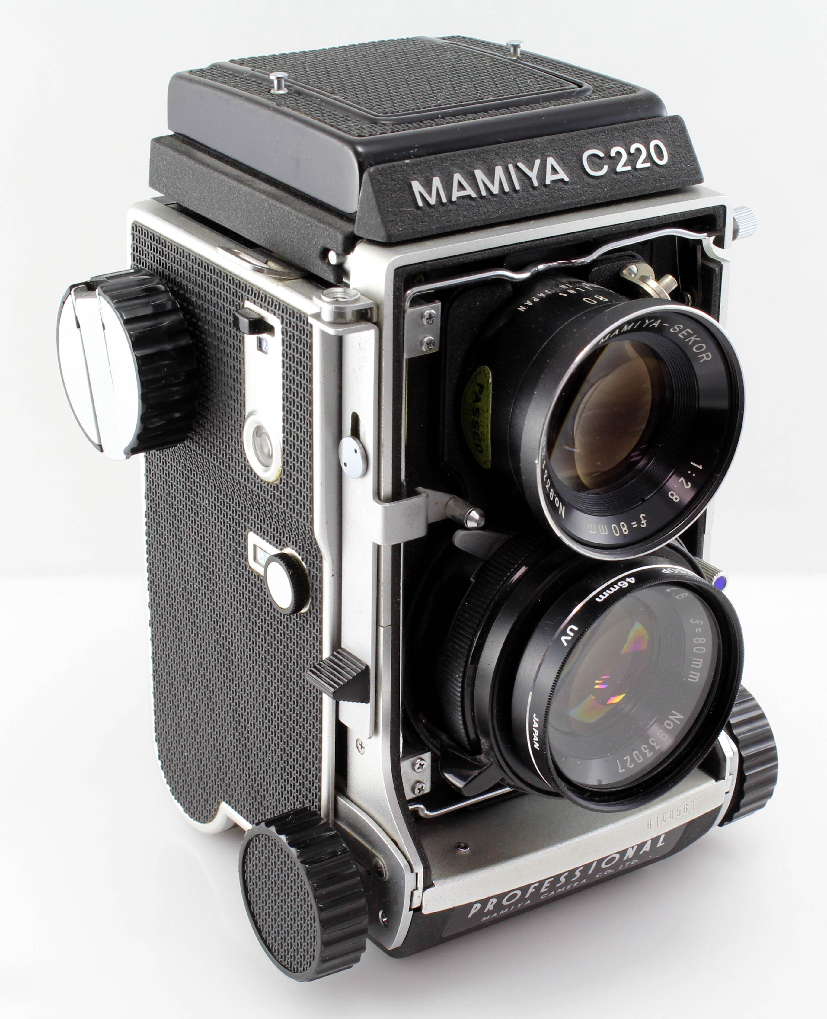 Mamiya C220 TLR Medium Format Camera with 80mm f/2.8 Lens (Blue Dot) - Image 2