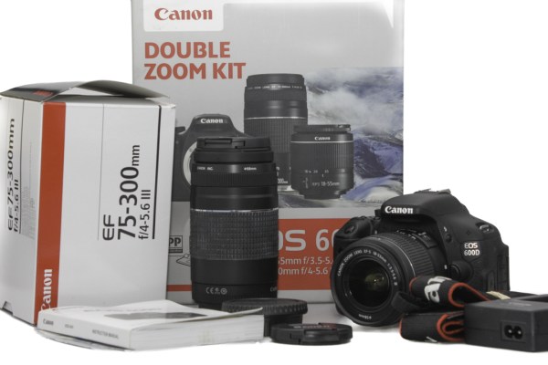 Canon EOS 600D Digital Camera with 18-55mm f/3.5-5.6 iii and 75-300 f/4.5-5.6 iii Zoom Lens Boxed