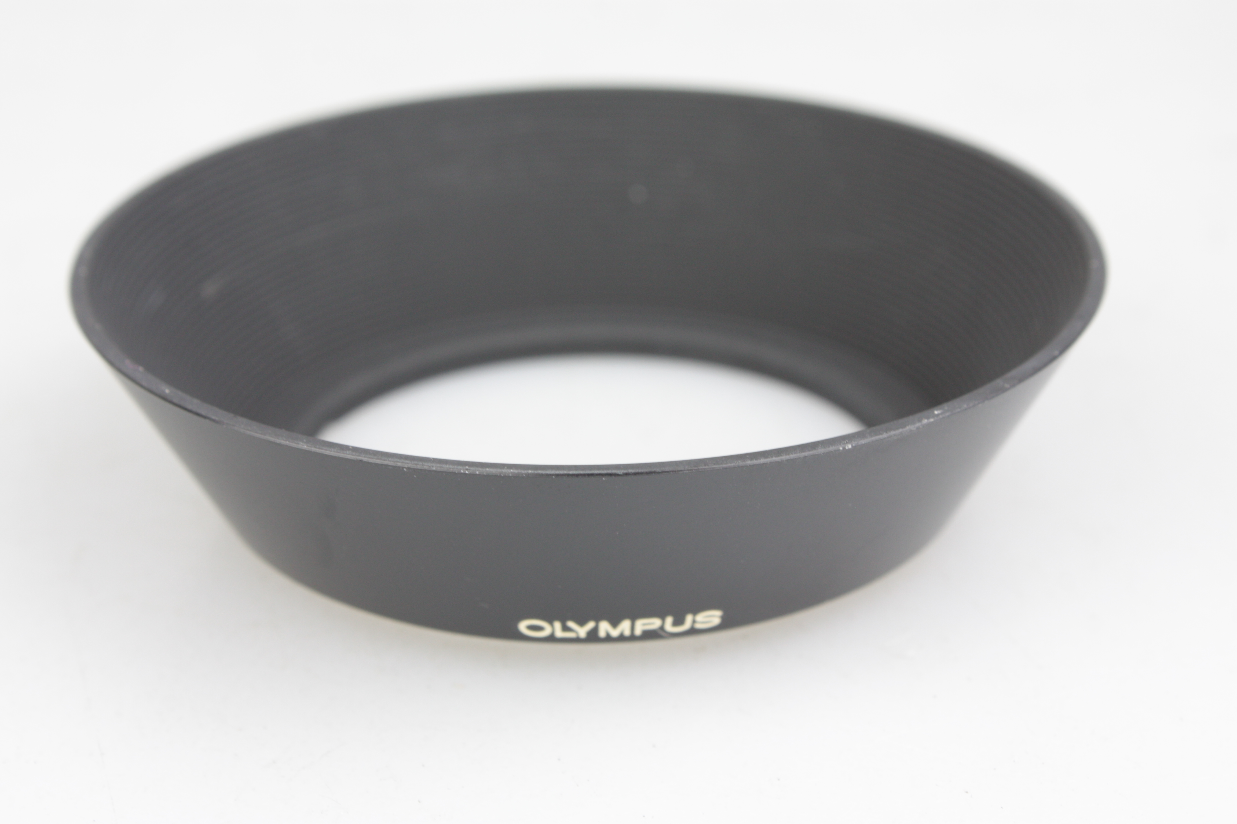 OLYMPUS 2/28 lens hood for Zuiko 28mm f/2 wide angle - Image 2
