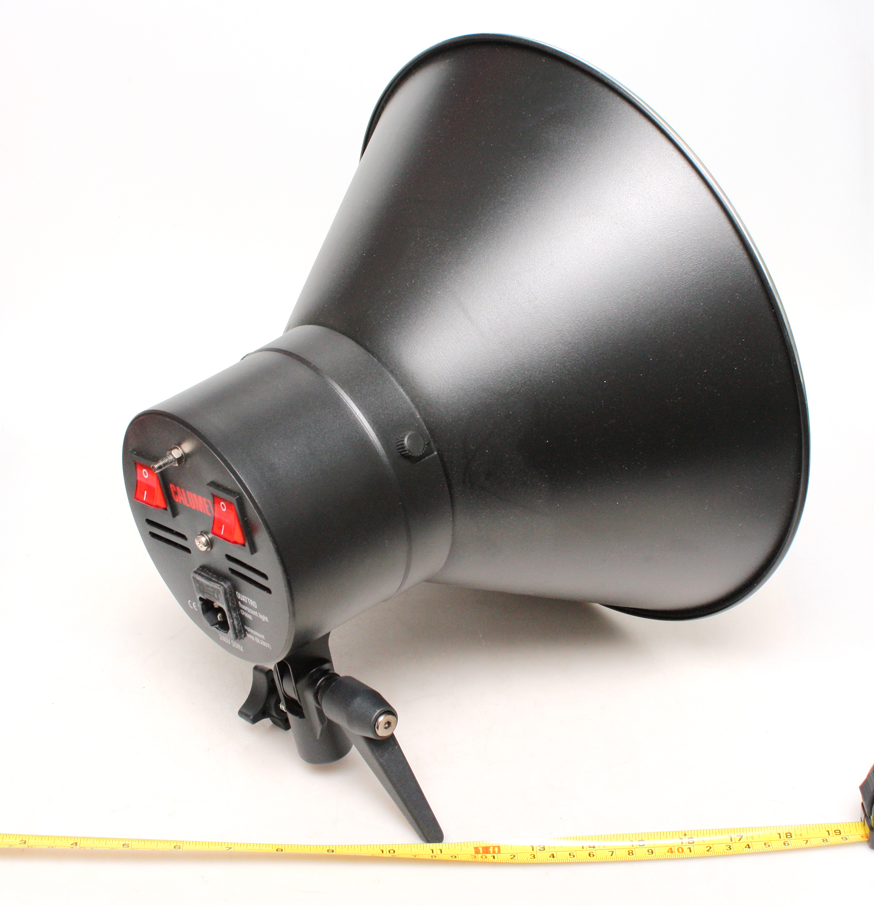 3x Calumet CF0006 Quattro Continuous Light Heads with bulbs and reflector dishes - Image 4