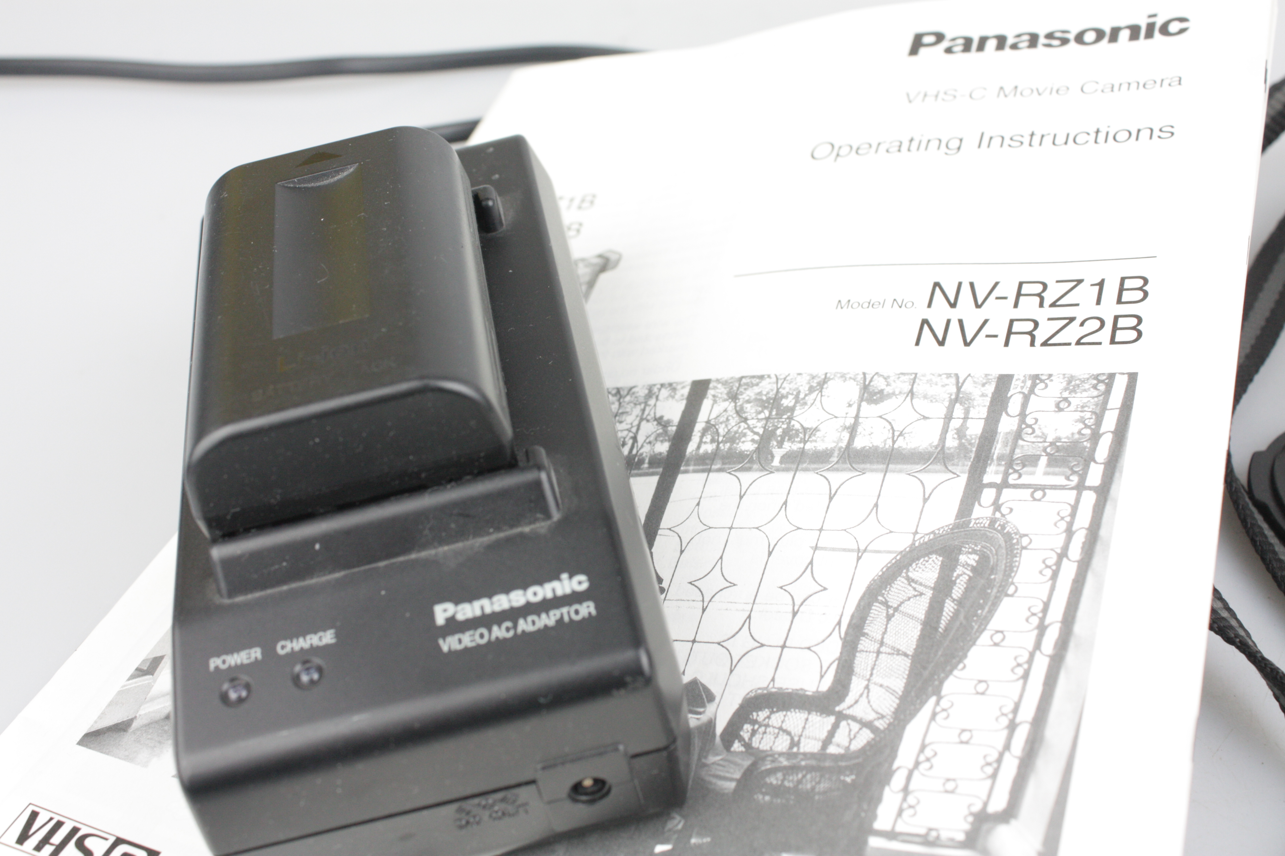 Panasonic NV-RZ2B VHS-C Camcorder Video Camera - Faulty - Image 10