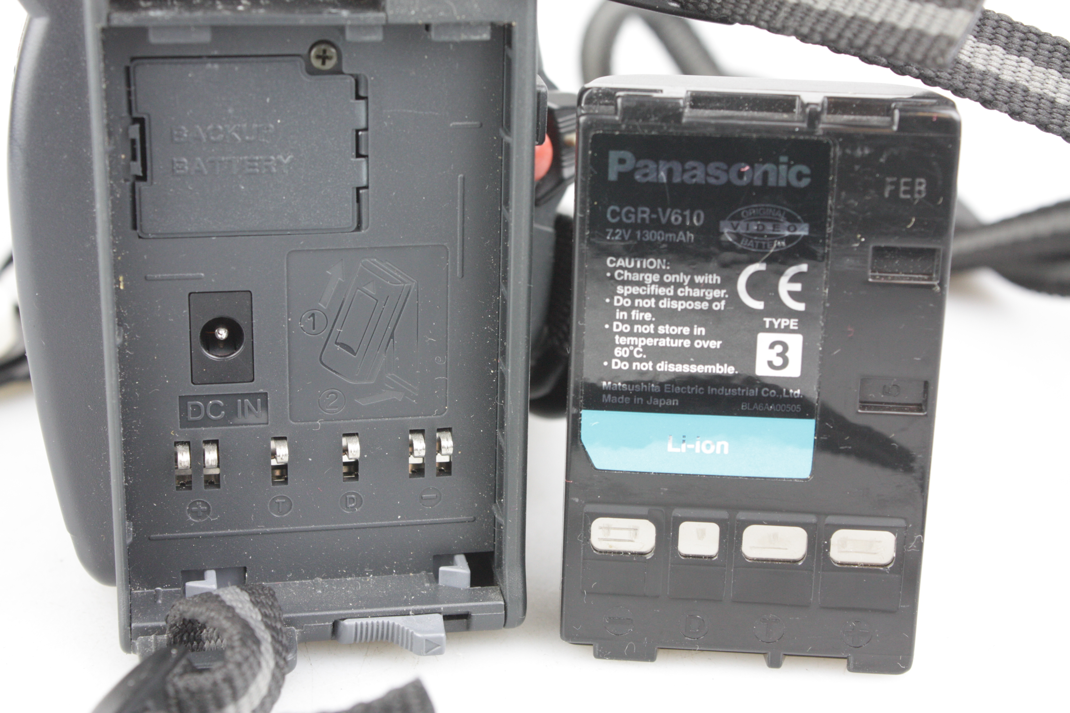 Panasonic NV-RZ2B VHS-C Camcorder Video Camera - Faulty - Image 6
