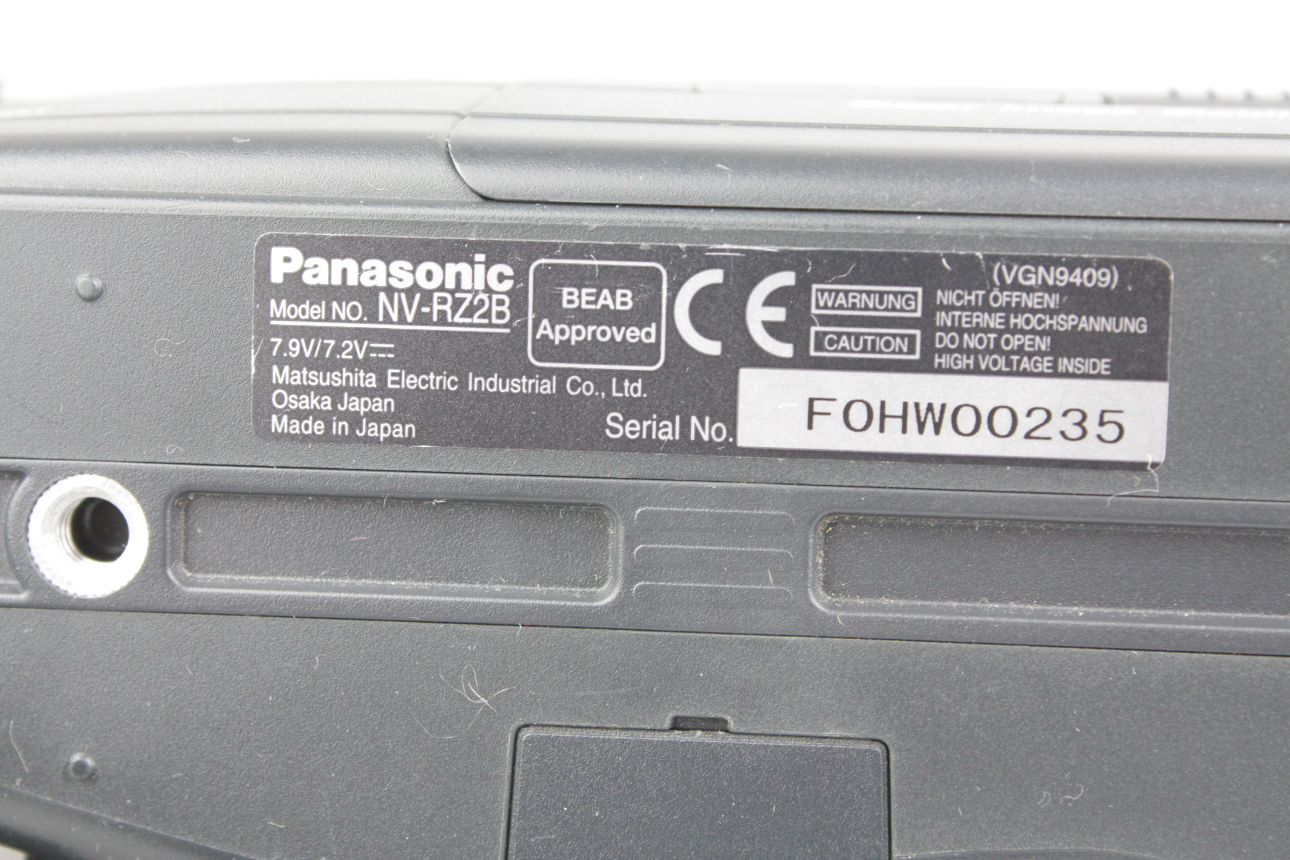 Panasonic NV-RZ2B VHS-C Camcorder Video Camera - Faulty - Image 8