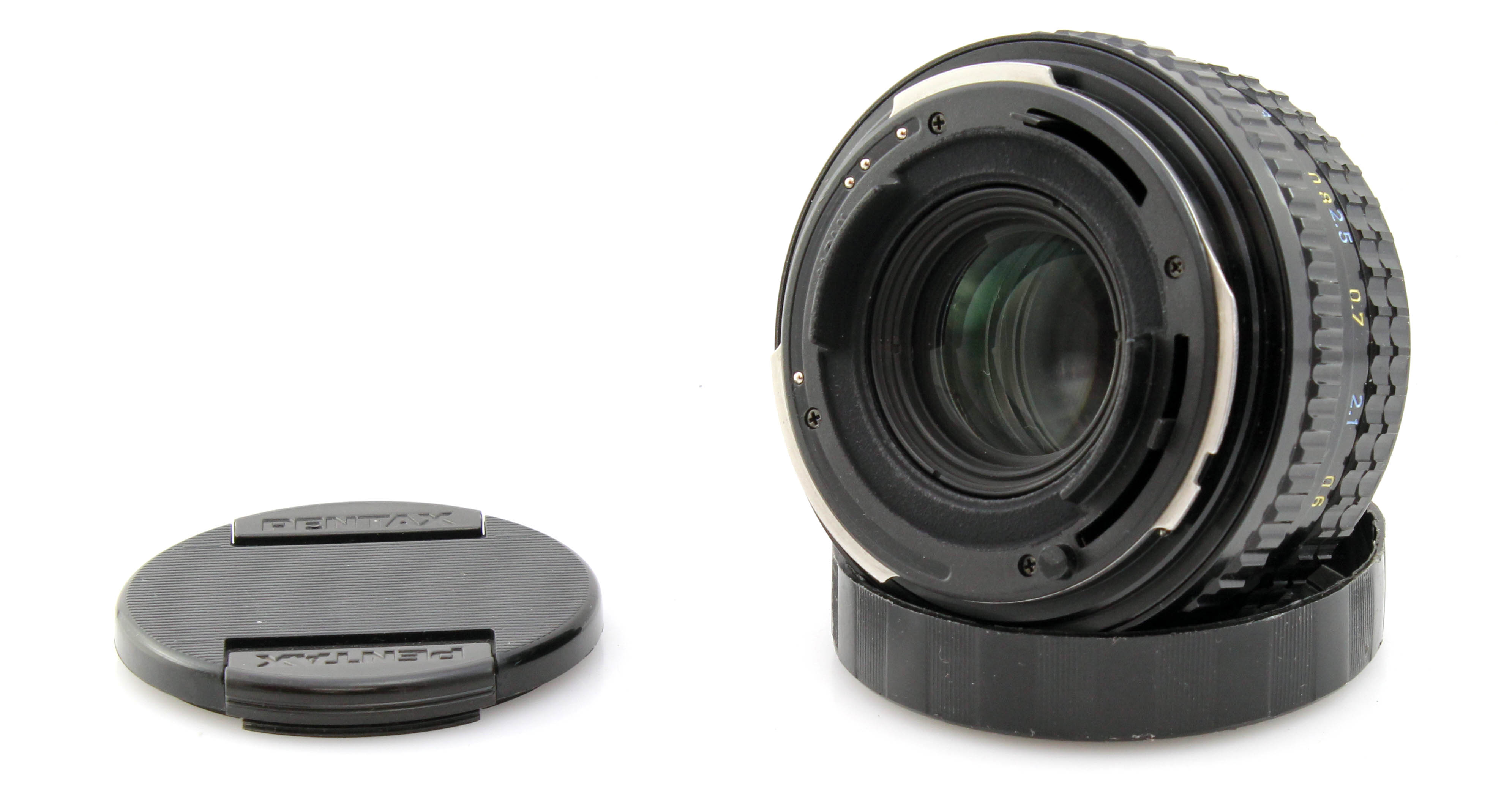 Pentax-A 645 75mm f2.8 Standard Prime Manual focus Lens - for 645 645n - Image 2