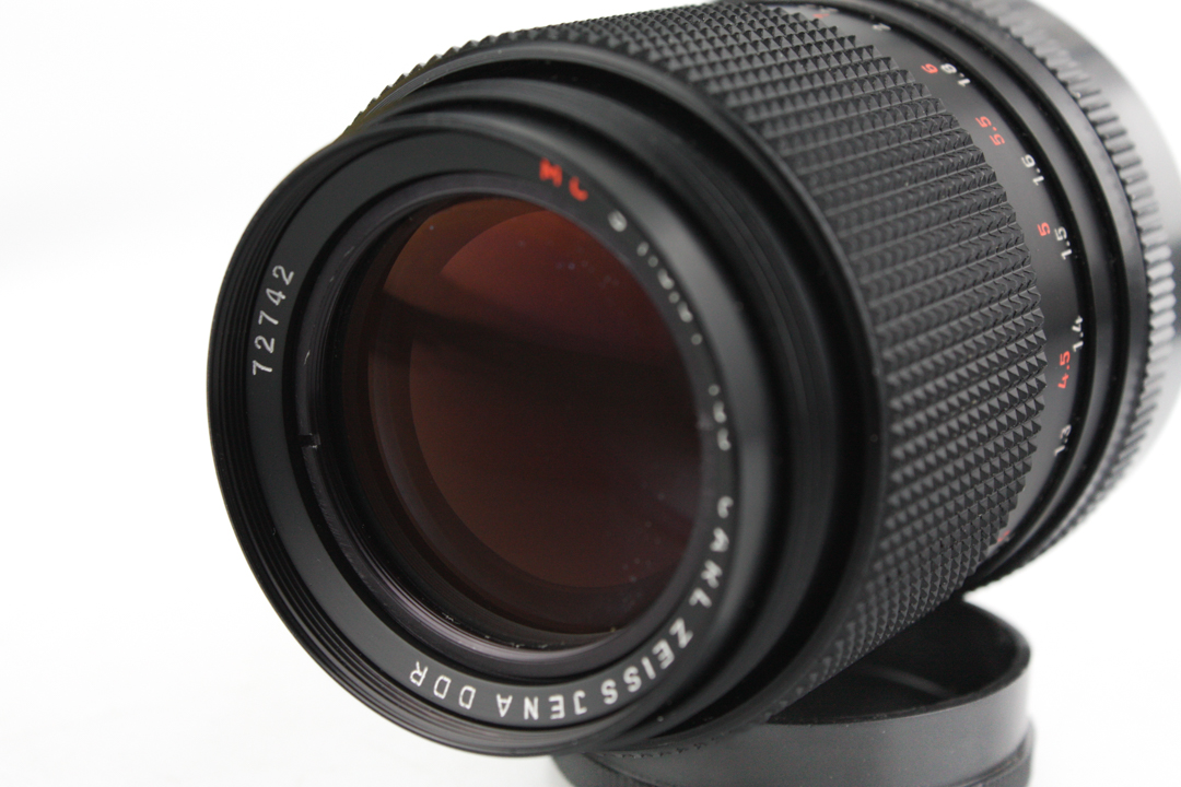 Carl Zeiss Jena DDR 135mm f3.5 Telephoto Lens - Manual Focus M42 (42mm) Mount - Image 2