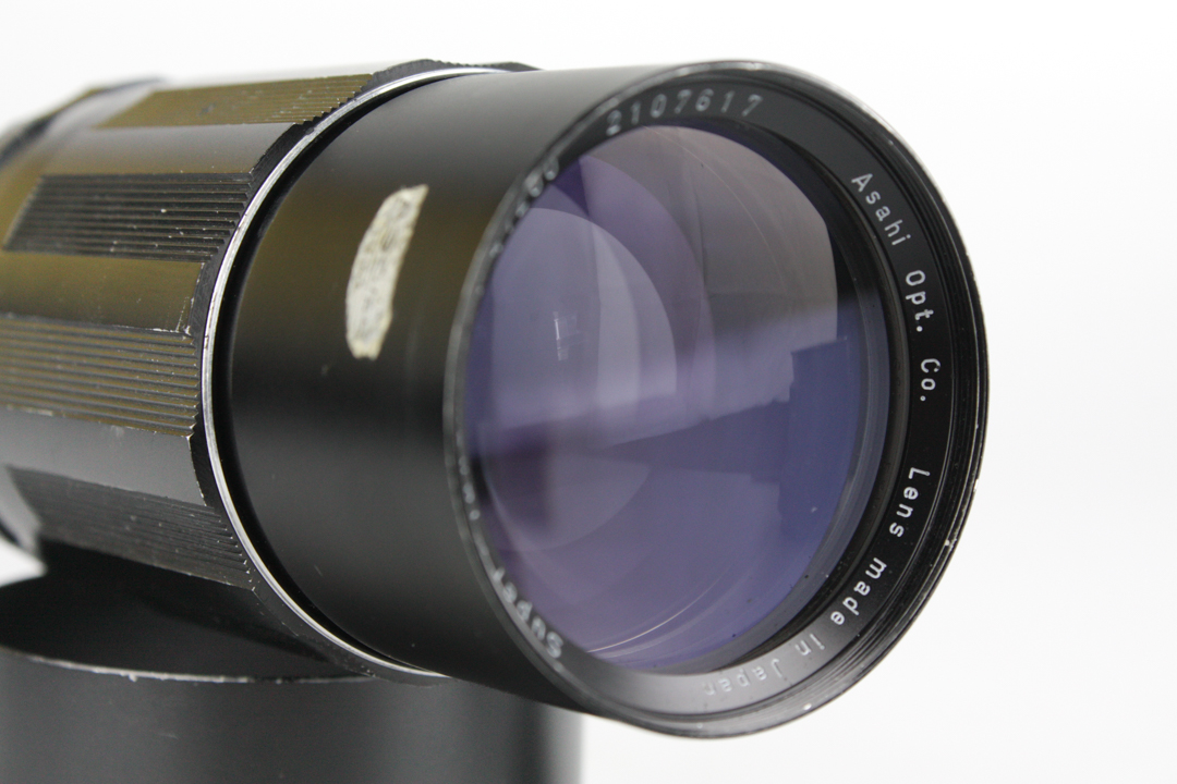 Pentax Super-Takumar 200mm f/4 Telephoto Prime Lens, w/Metal Lens Hood - M42 Mount - Image 4