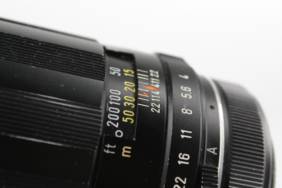 Pentax Super-Takumar 200mm f/4 Telephoto Prime Lens, w/Metal Lens Hood - M42 Mount - Image 6