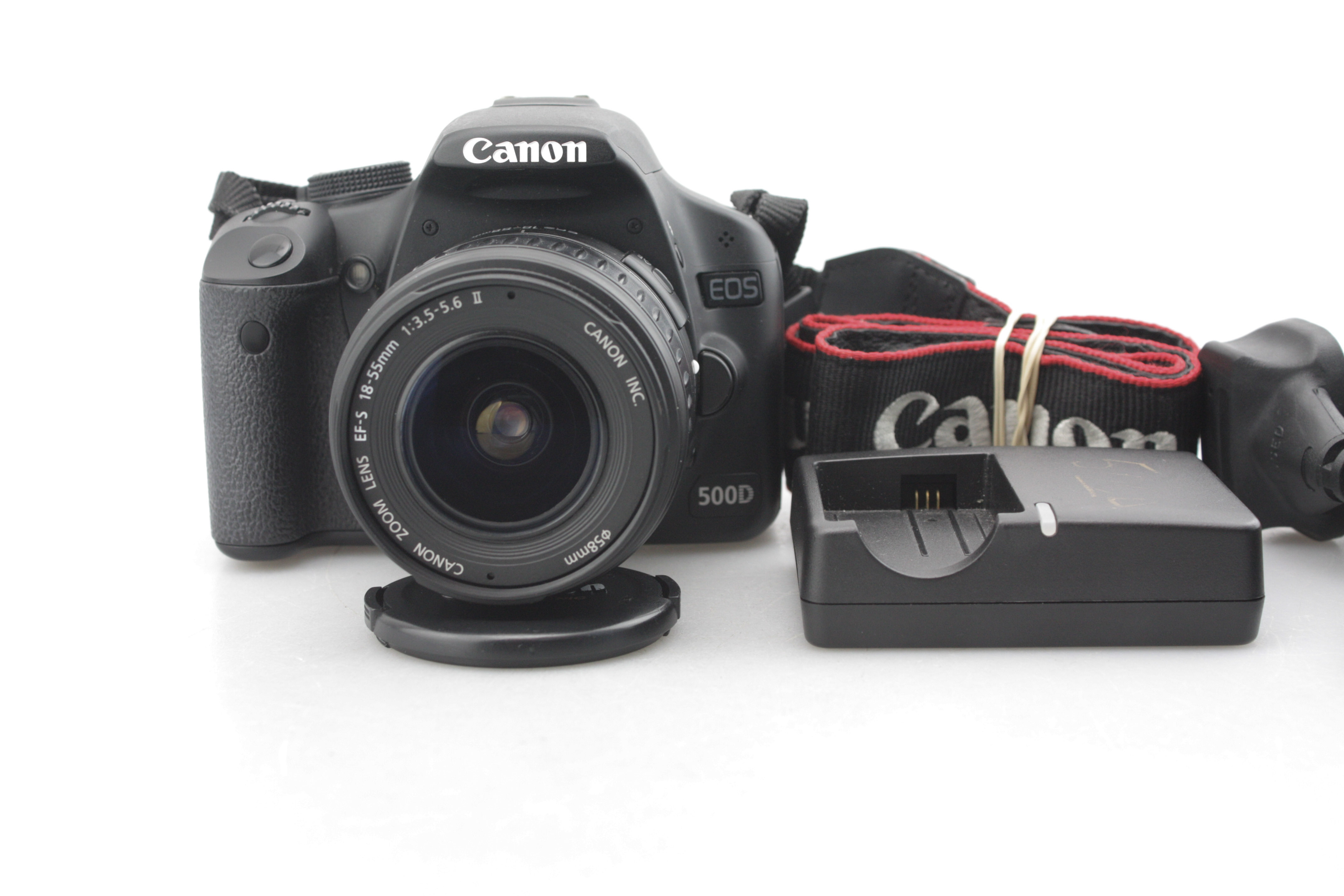 Canon EOS 500D 15MP APS-C DSLR Camera, with EFS 18-55mm Zoom Lens