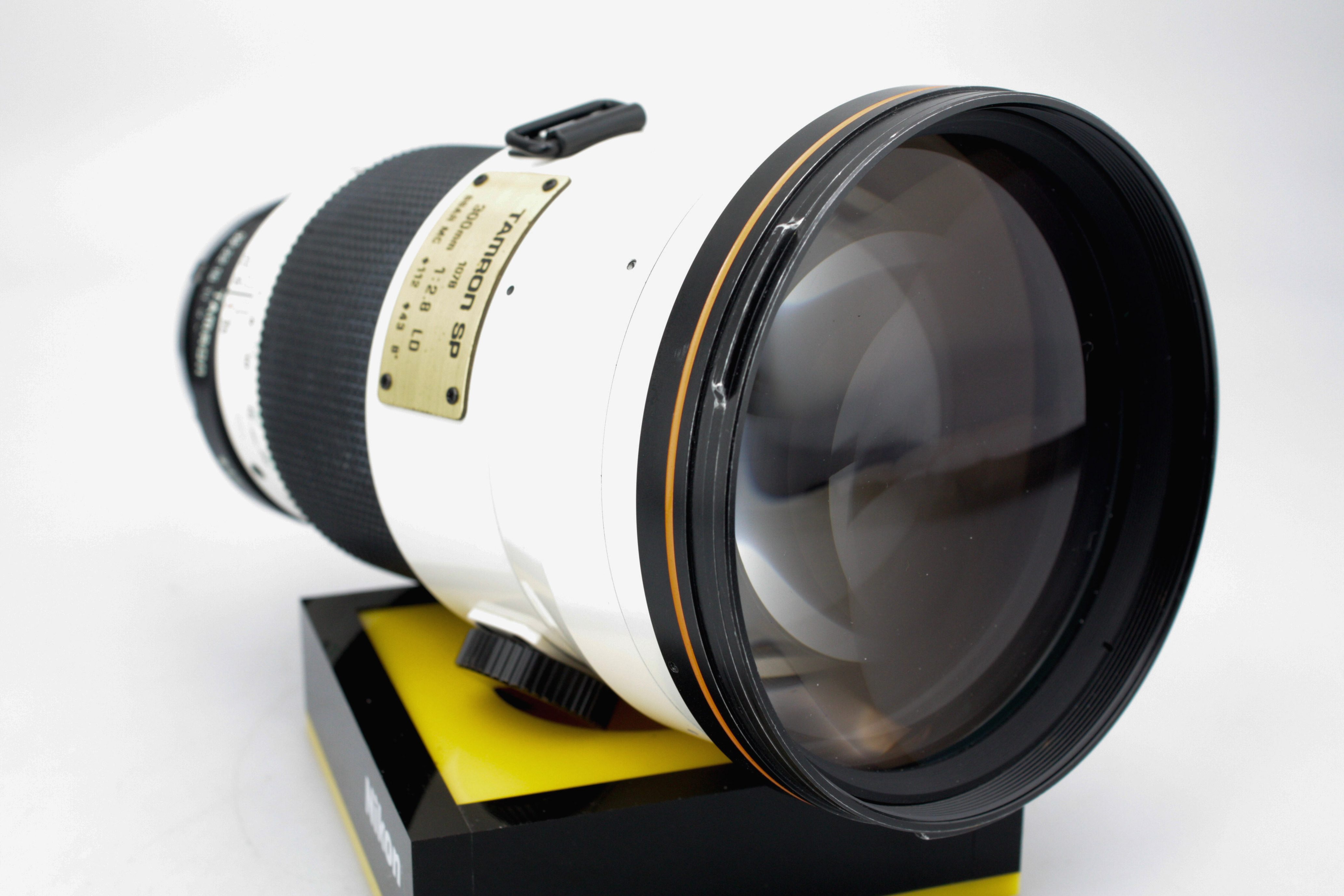 Tamron SP 300mm f2.8 LD Adaptall Lens with Nikon Ai mount with Case - Image 9