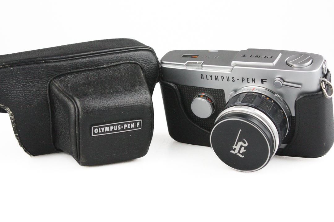 Olympus Pen-F / PEN-FT 35mm Half-Frame Film Camera + F.Zuiko 40mm