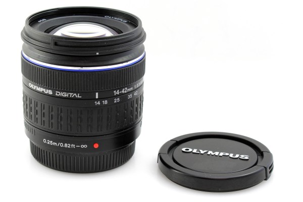 Olympus Zuiko Digital 14-42mm f/3.5-5.6 ED AF Zoom Lens for Four Thirds Digital Camera (NOT micro 4/3rd)