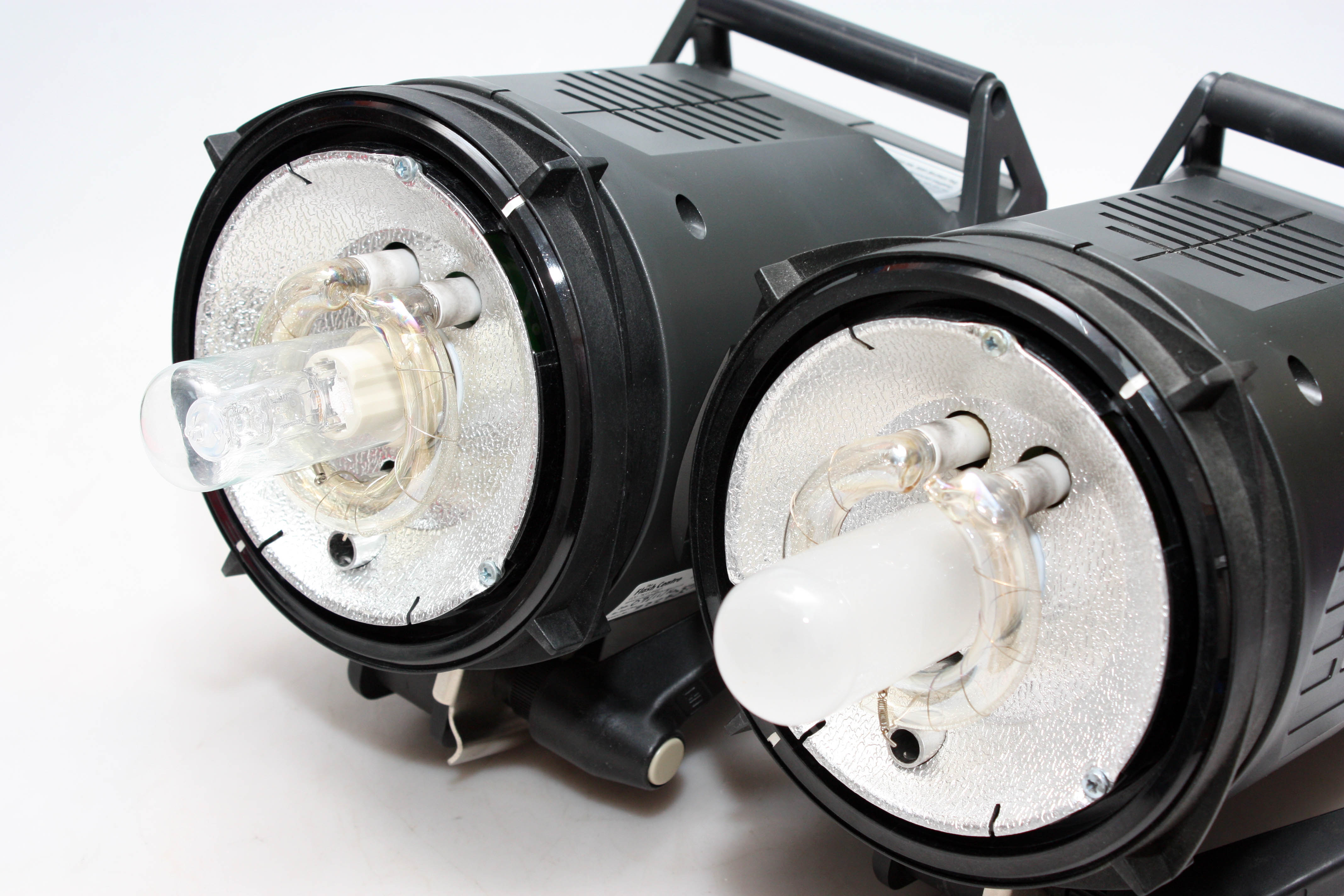 Elinchrom Style RX 300 & Style RX 600 Studio Flash 2-Head Set in Hard Case - Image 3