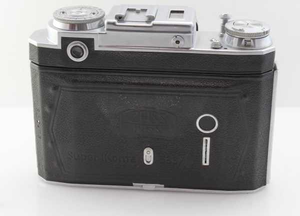 Zeiss Ikon Super Ikonta 533/16 120 6×6 Camera. Zeiss 80mm F2.8 T