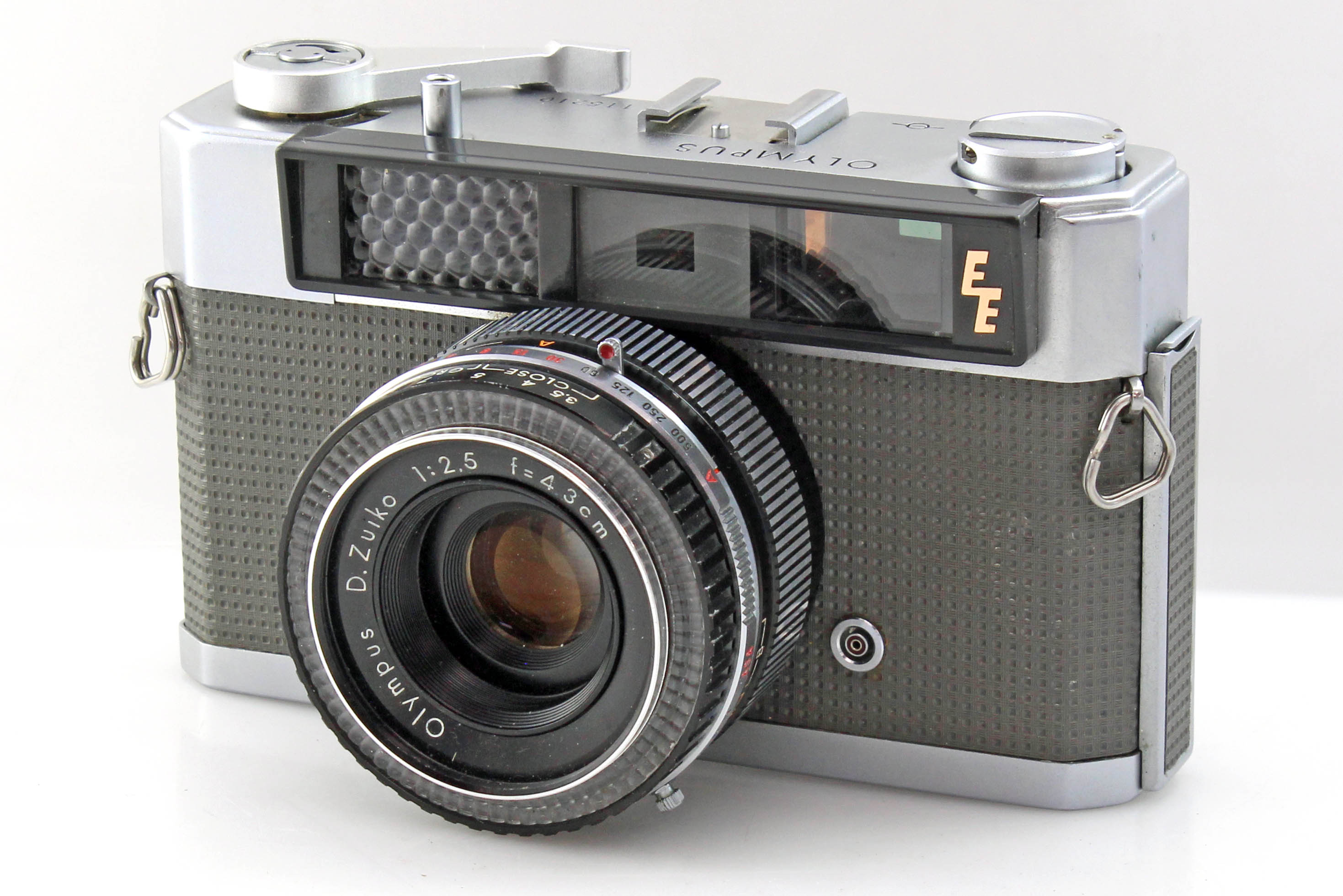Olympus Auto-Eye II EE 35mm Film Range Finder Camera, w/ Zuiko 4.3