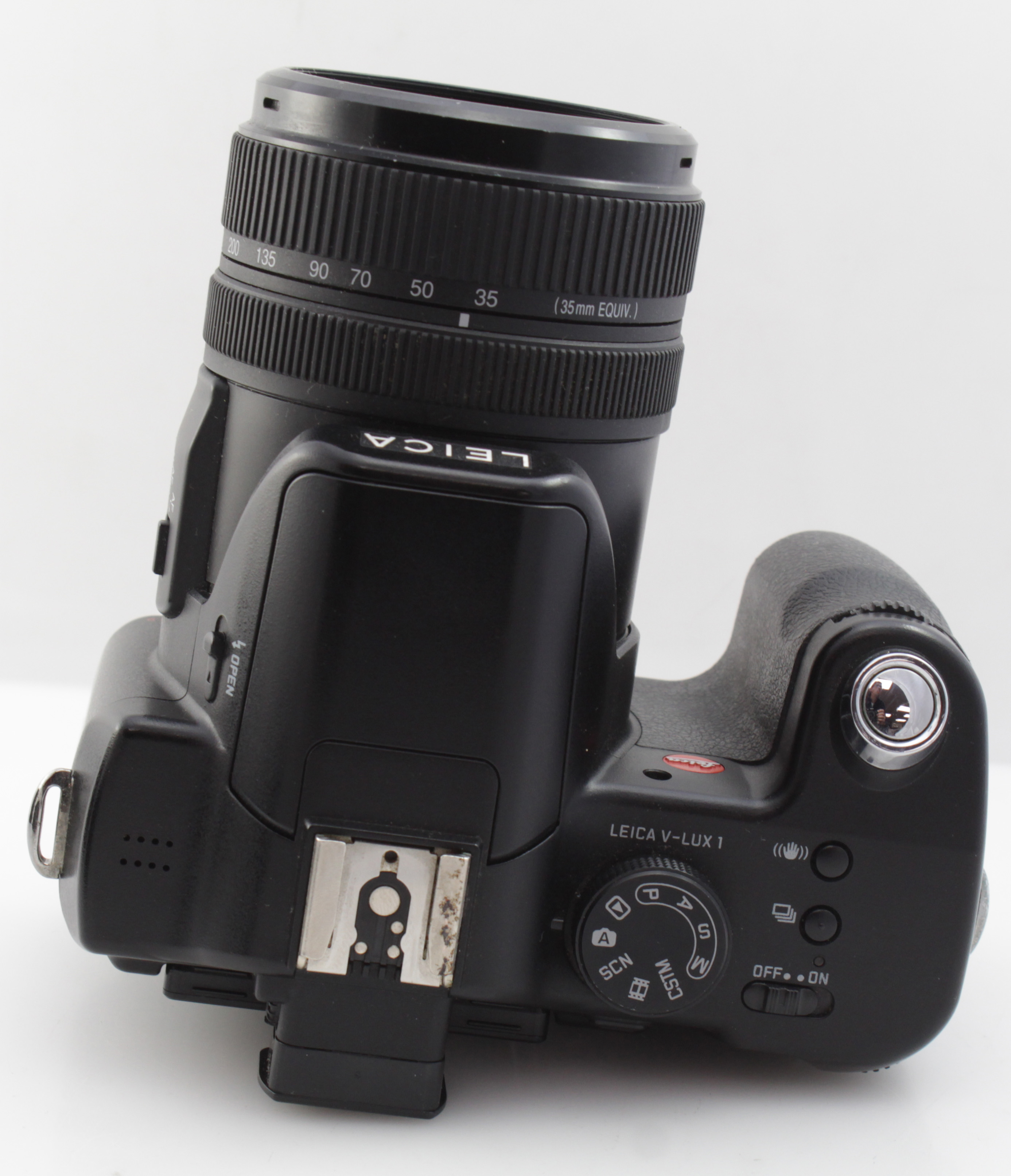 Leica V-Lux 1 Digital Bridge Camera 10mp. 21x Zoom. Fully Working - Image 6