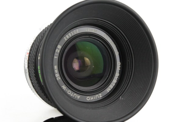 Olympus 28mm f2.8 Auto-W Zuiko, fast wide angle lens - OM Mount