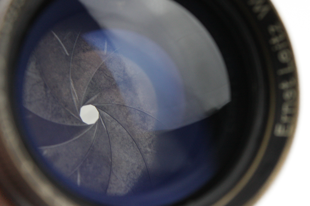 Leica 5cm 50mm f2 Summitar LTM - 39mm Screw Mount Rangefinder Lens (10 Blade) - Image 7