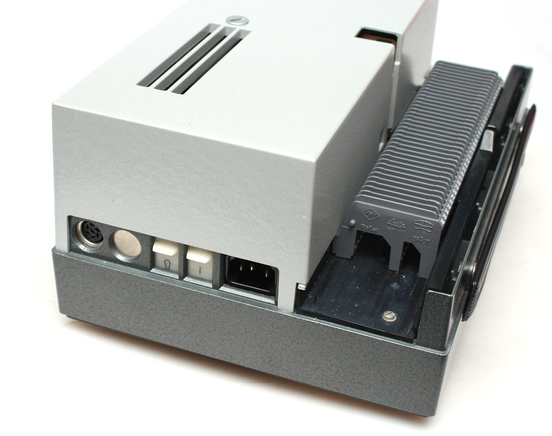Leica Leitz Pradovit Color Slide Projector with Colorplan 90mm f2.5 lens - Image 5