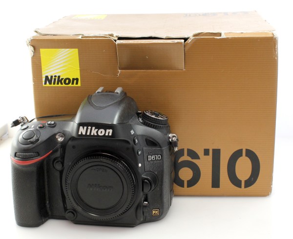 Boxed Nikon D610 24.3MP Full Frame FX Digital Camera Body Only - great condition