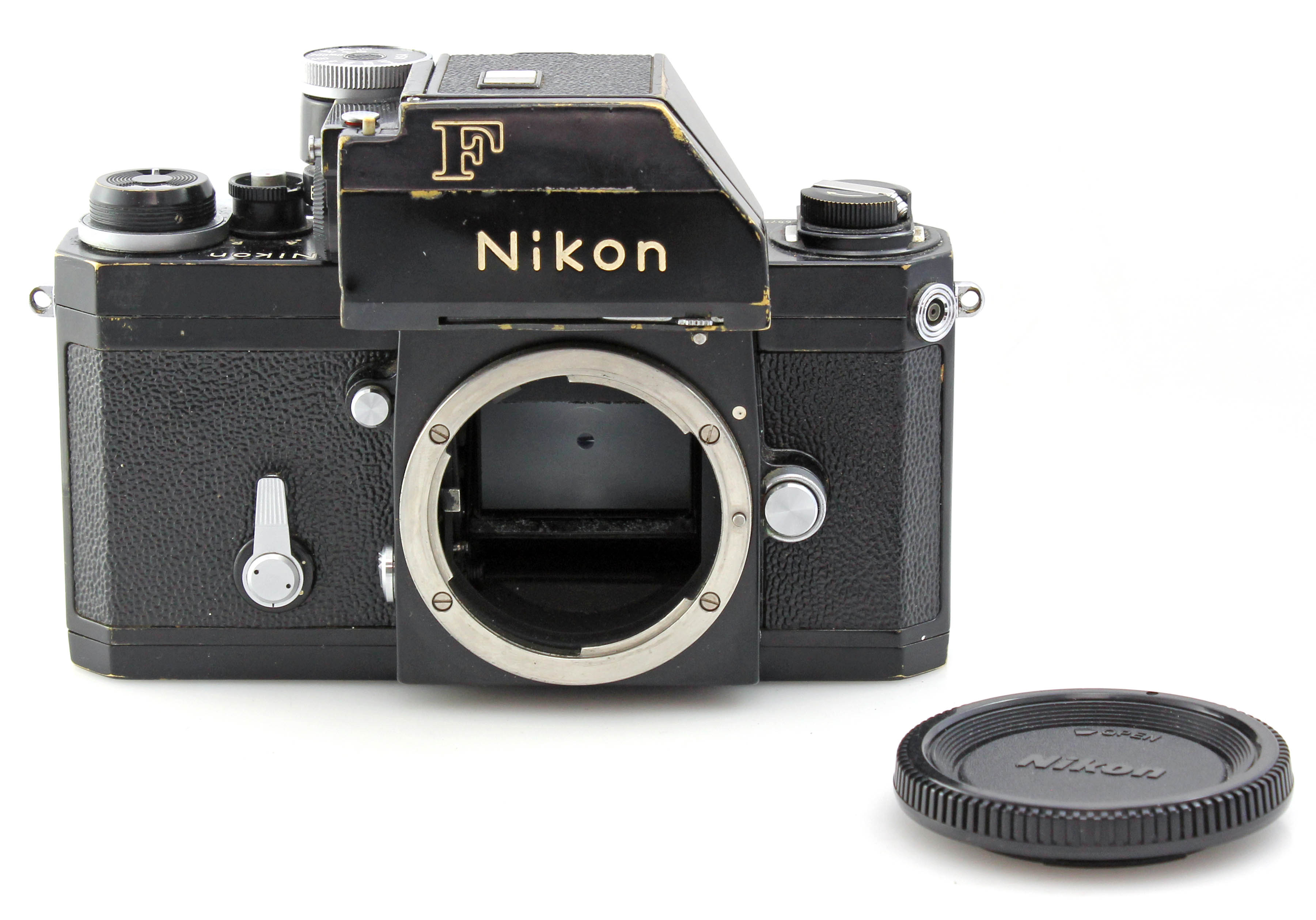 Nikon F 35mm Film Professional SLR Camera in Black w FTn Finder Prism Head