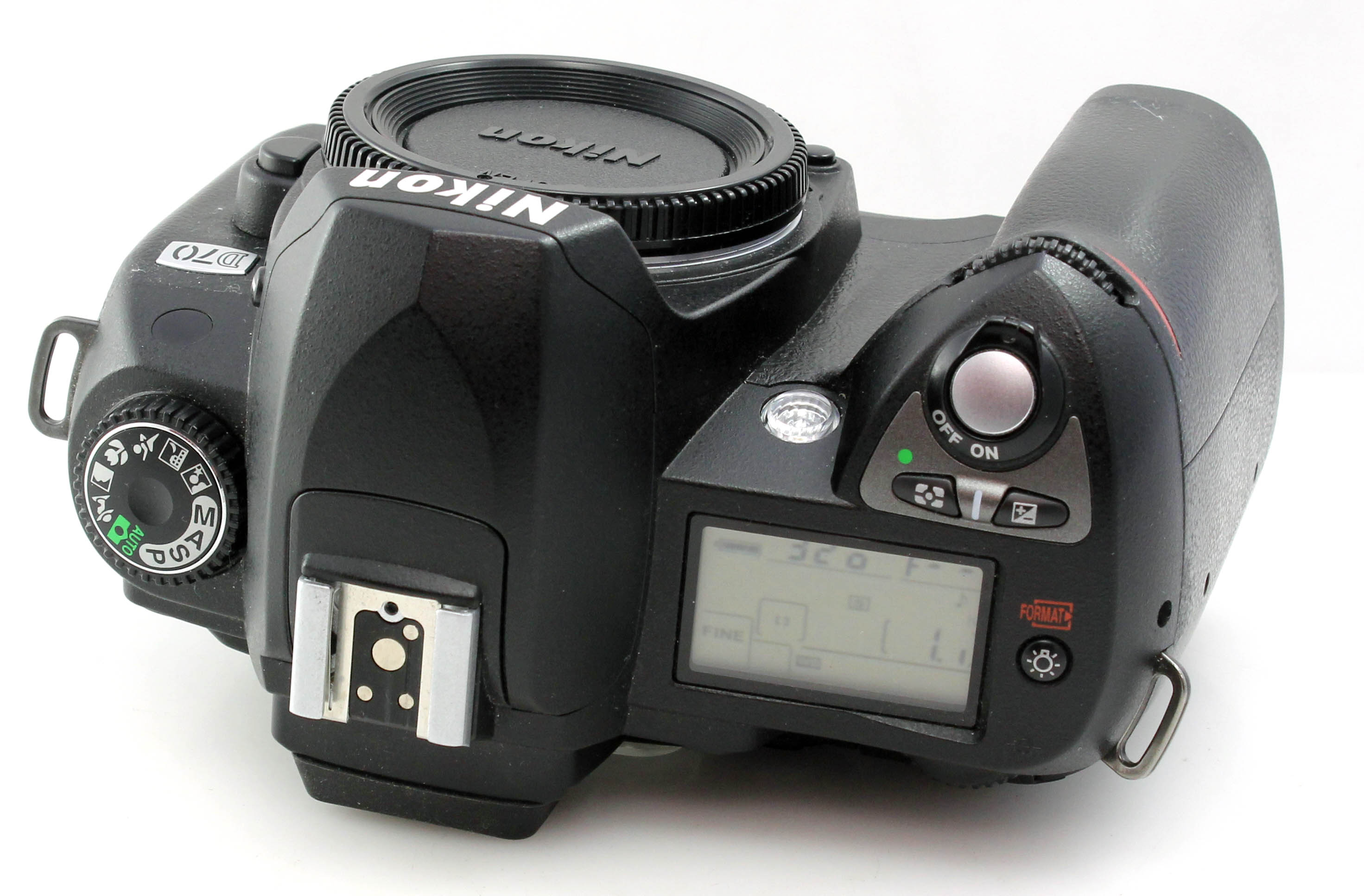 Nikon D70 Camera Body - 6.1mp Digital CCD SLR DSLR Digital Camera - low use - Image 4