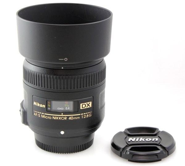 Nikon AF-S DX 40mm f/2.8G Micro Nikkor Lens - Excellent condition