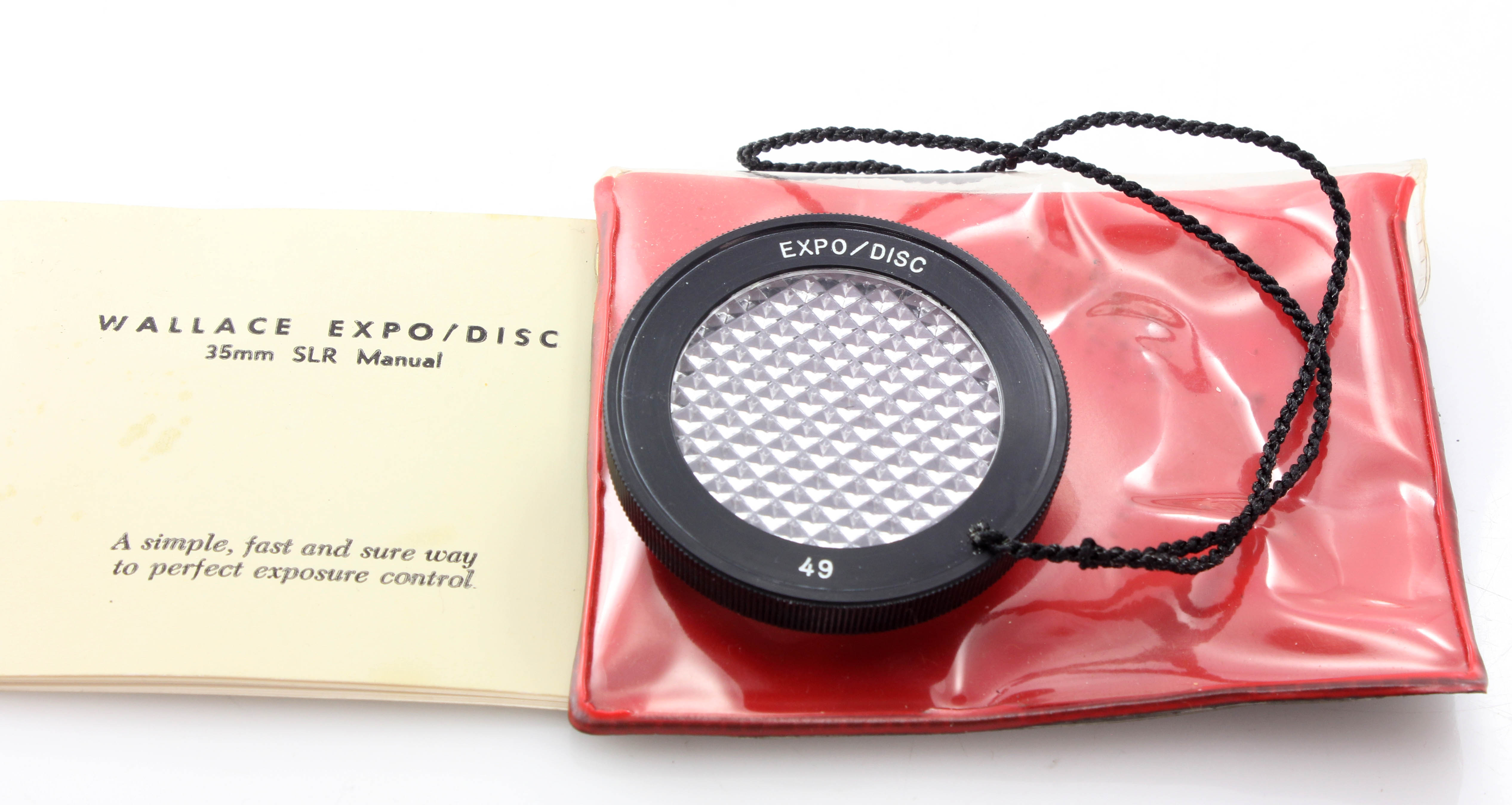 The ExpoDisc 49mm Ultimate White Balance Filter & Instructions - Image 2