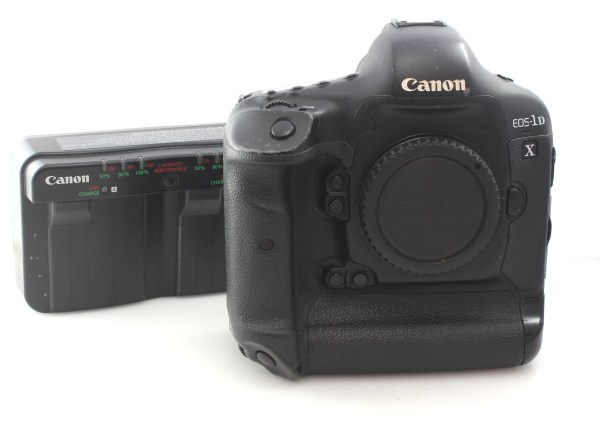 Canon EOS 1DX Professional DSLR Camera Body, 18.1MP, 12 FPS, Fully Working