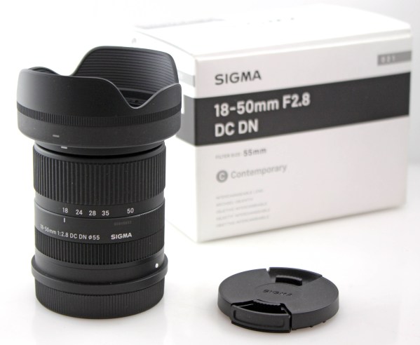 Sigma 18-50mm F2.8 DC DN Contemporary Wide Angle Zoom Lens - Leica L mount - mint & boxed