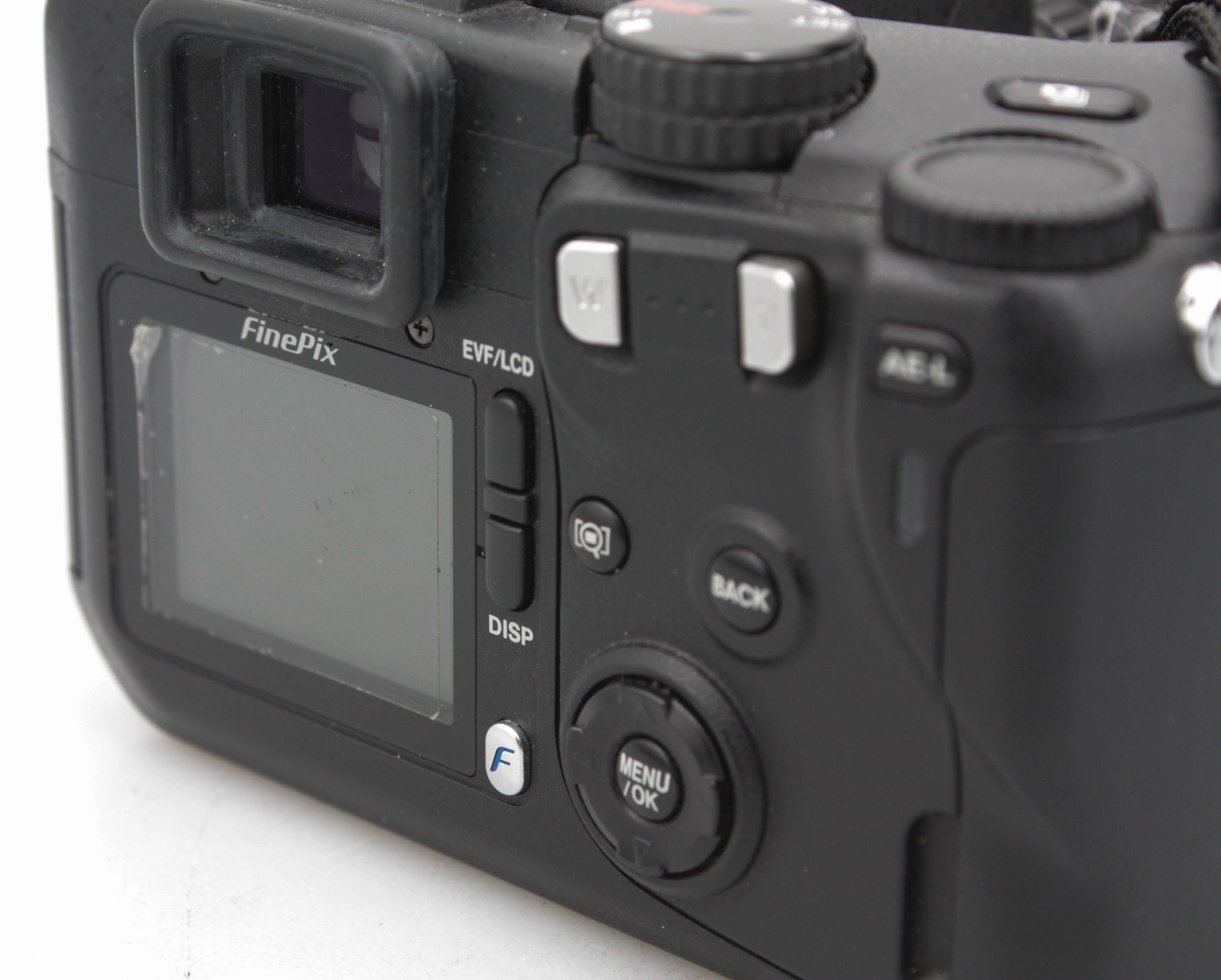 Fuji Fujifilm Finepix S7000 6.3mp Digital Bridge Camera 6x Zoom - Image 3