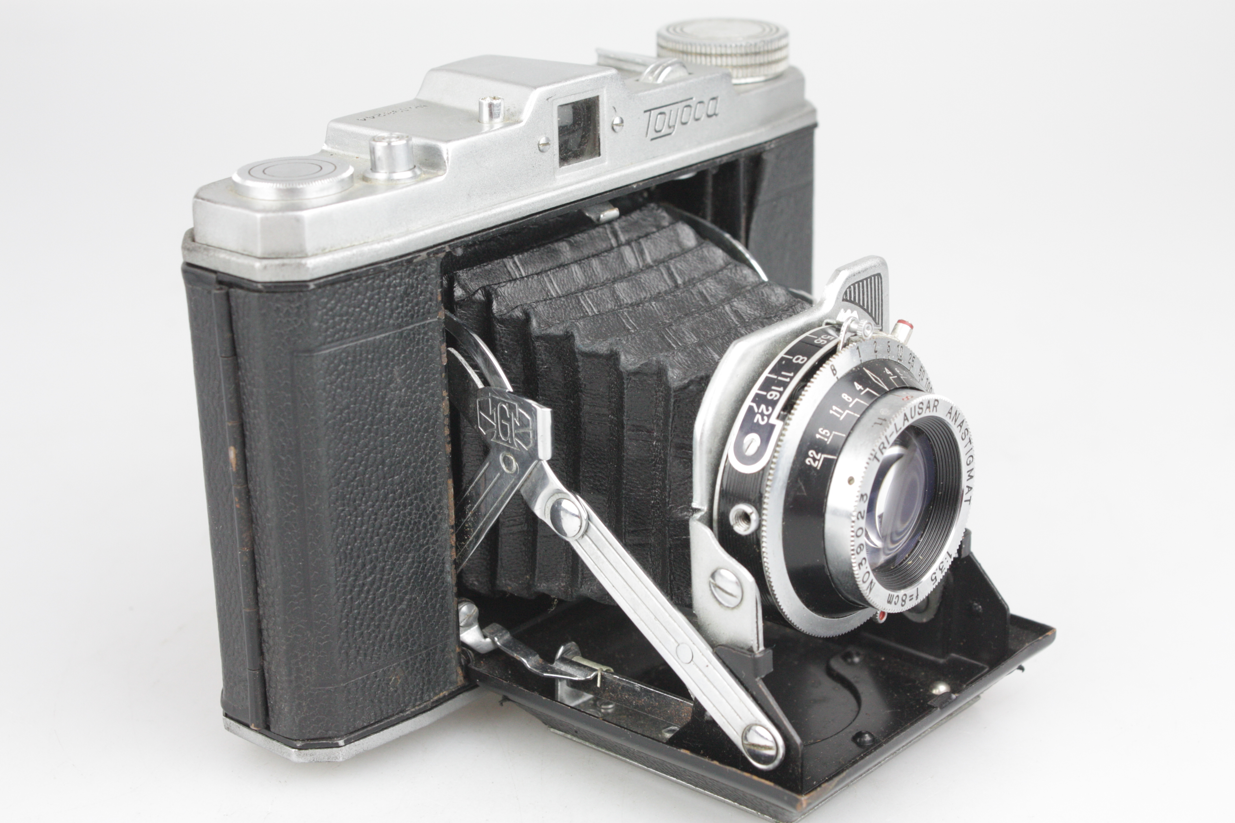 Tougodo Toyoca Six 6x6 Medium Format Camera, with 8cm f/3.5 Tri-Lauser (Tomioka) Lens - 12 / 16-on Ever Ready Case - Ultra Rare - Image 2