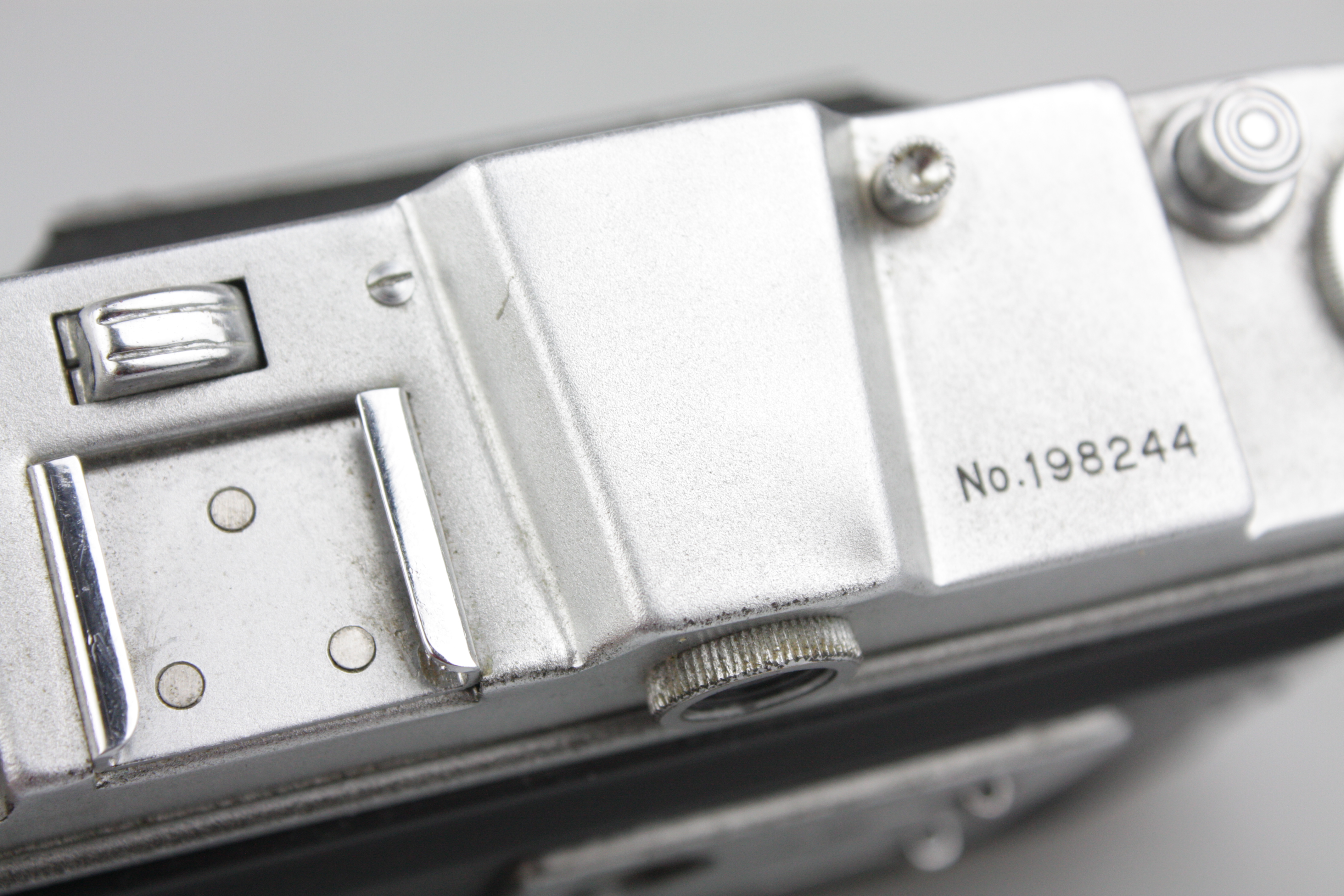 Tougodo Toyoca Six 6x6 Medium Format Camera, with 8cm f/3.5 Tri-Lauser (Tomioka) Lens - 12 / 16-on Ever Ready Case - Ultra Rare - Image 14