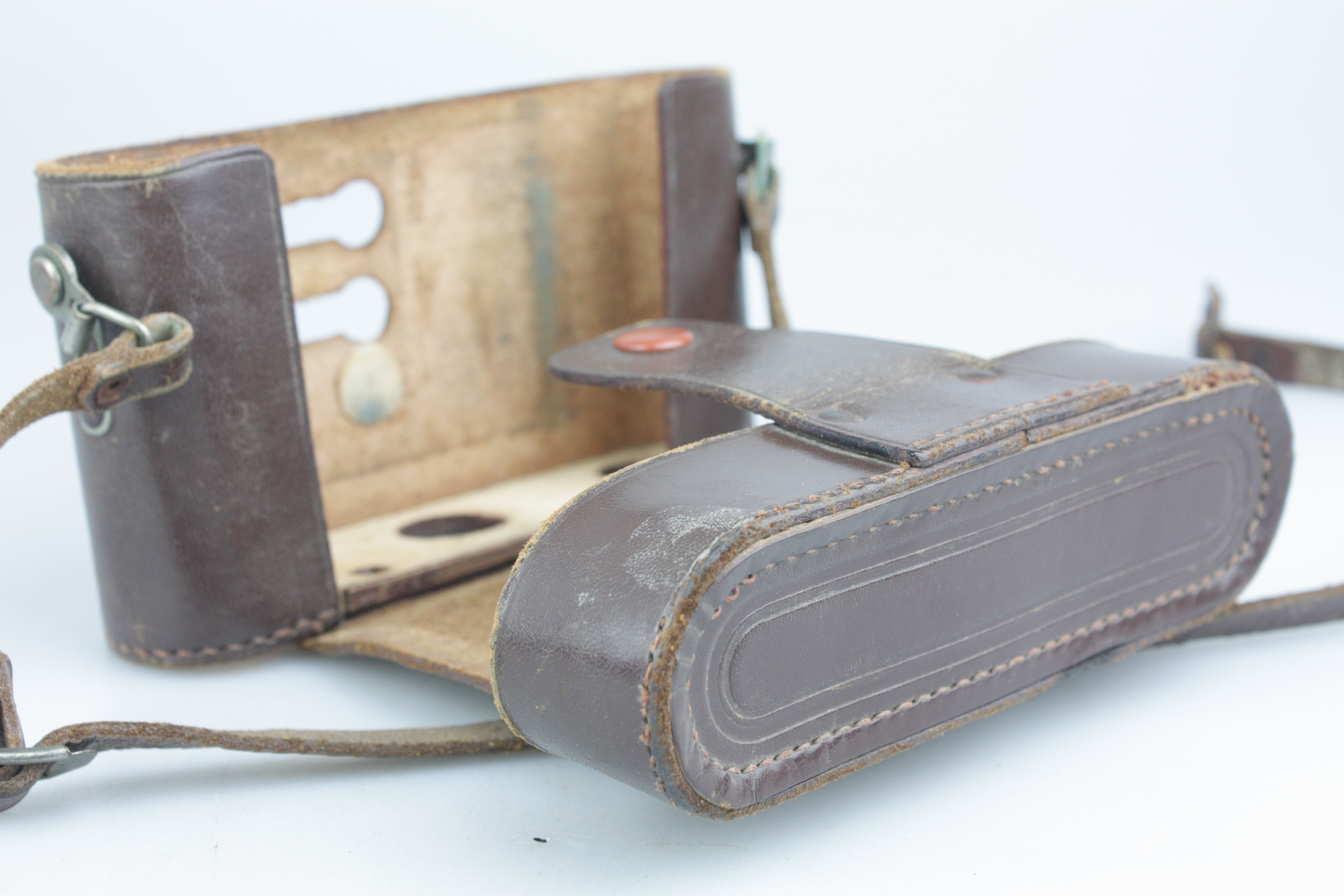 Tougodo Toyoca Six 6x6 Medium Format Camera, with 8cm f/3.5 Tri-Lauser (Tomioka) Lens - 12 / 16-on Ever Ready Case - Ultra Rare - Image 20